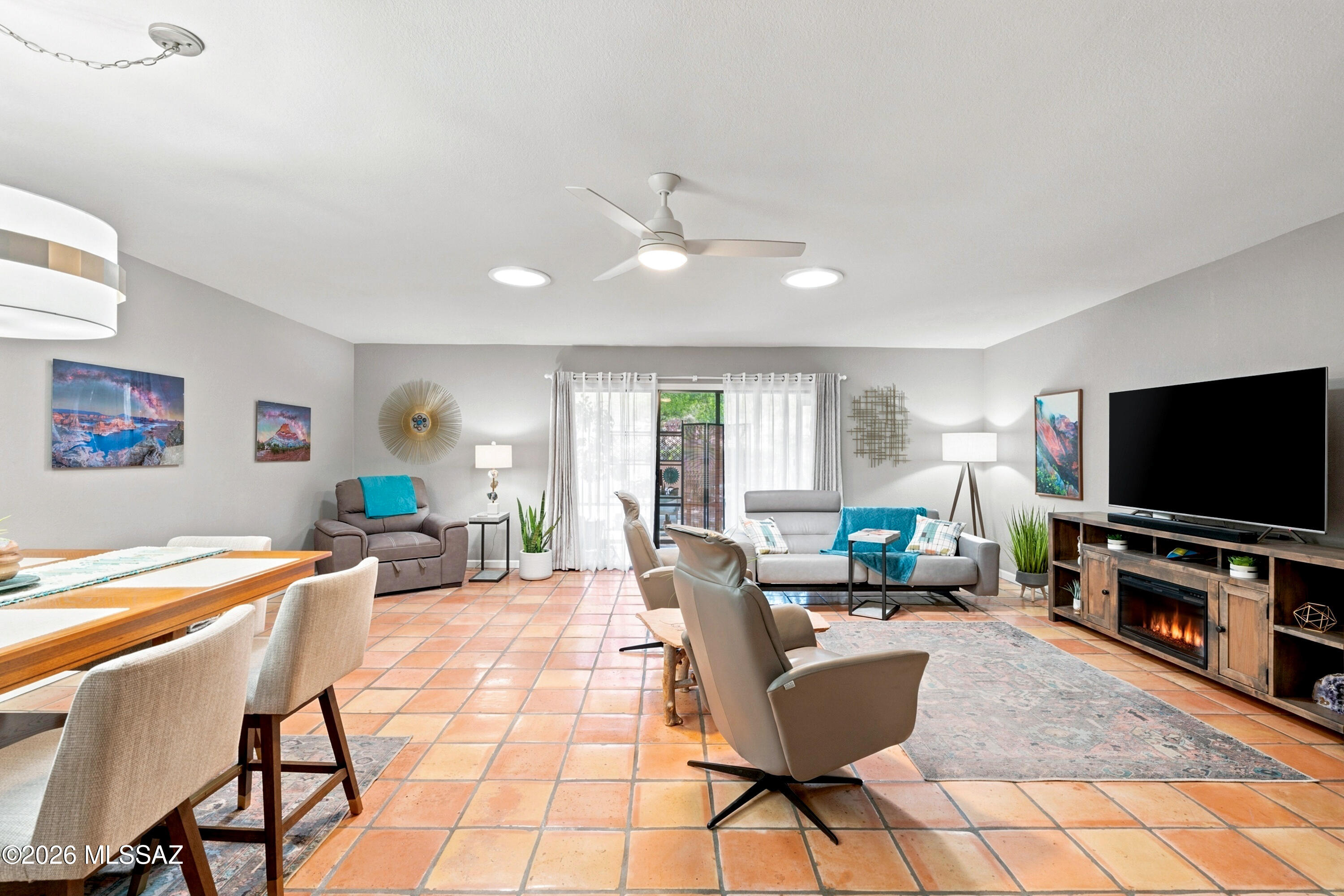 La Cholla Hills(314-353) - Residential