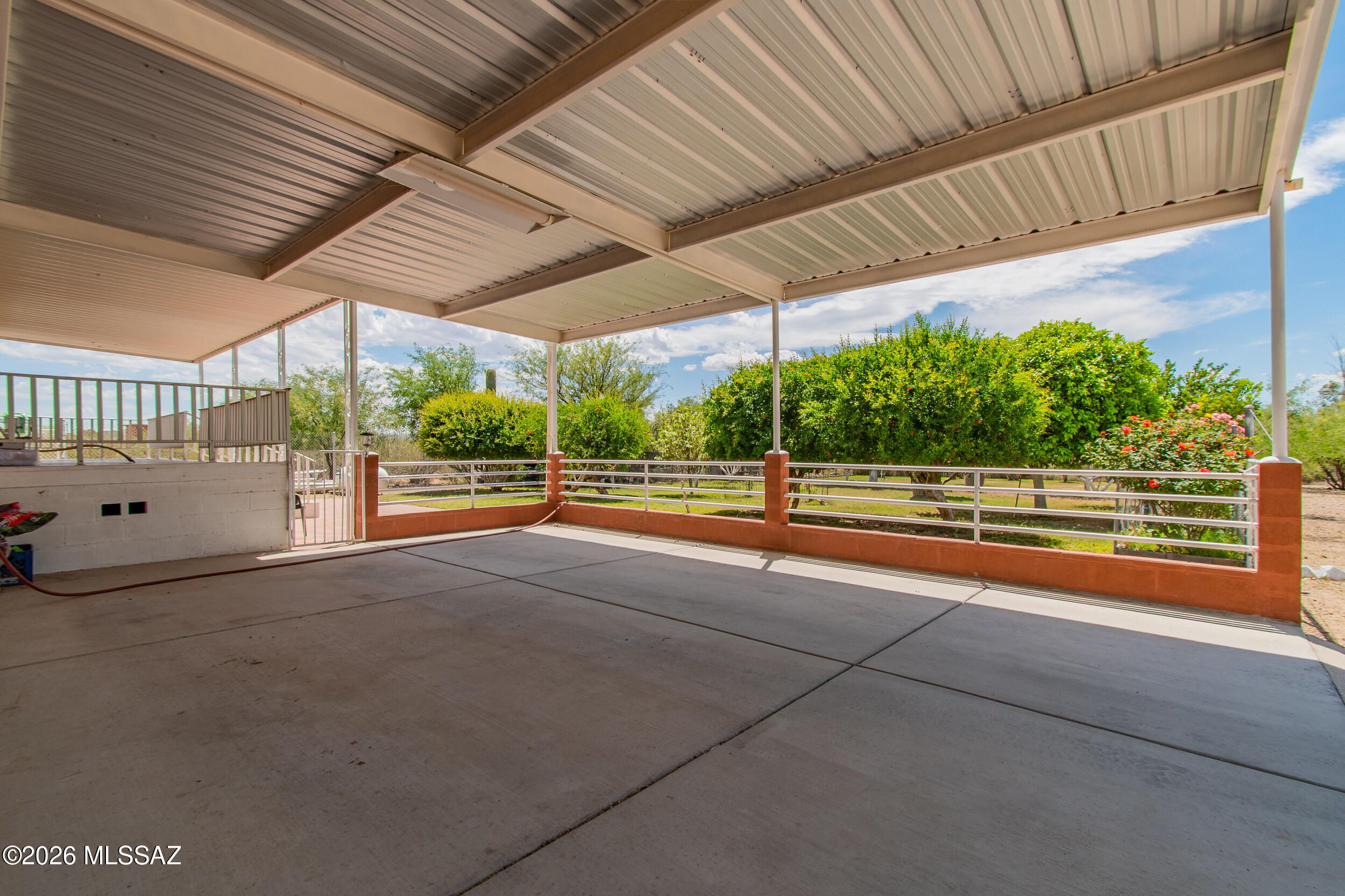 Swan Road Ranches - Residential