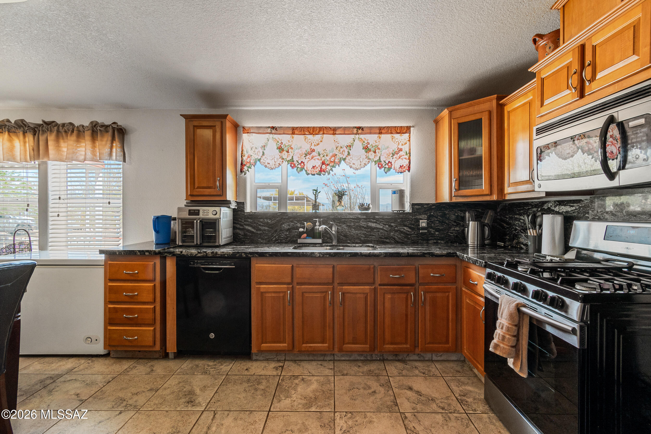 Swan Road Ranches - Residential