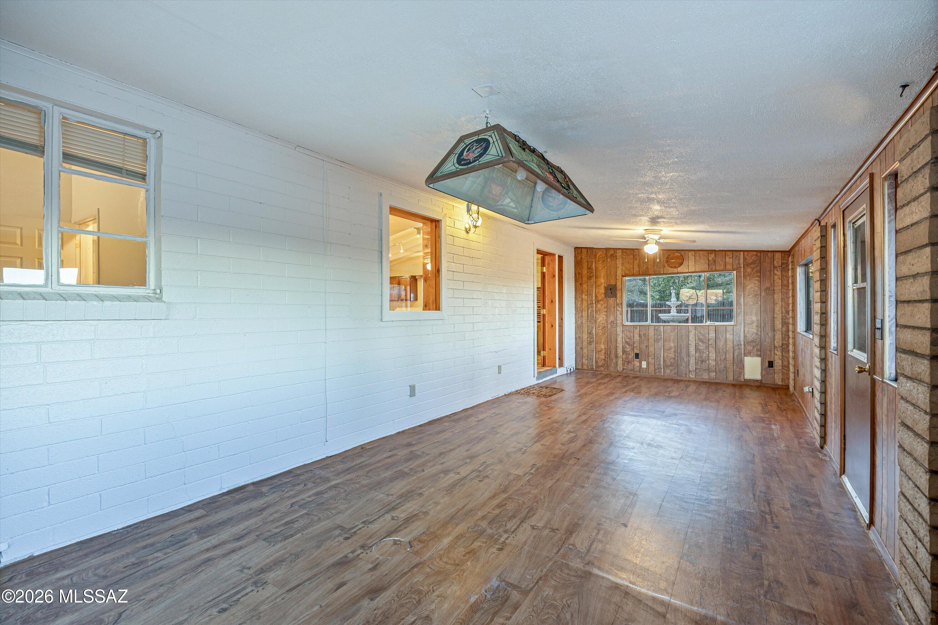 Holycross Canyon - Residential