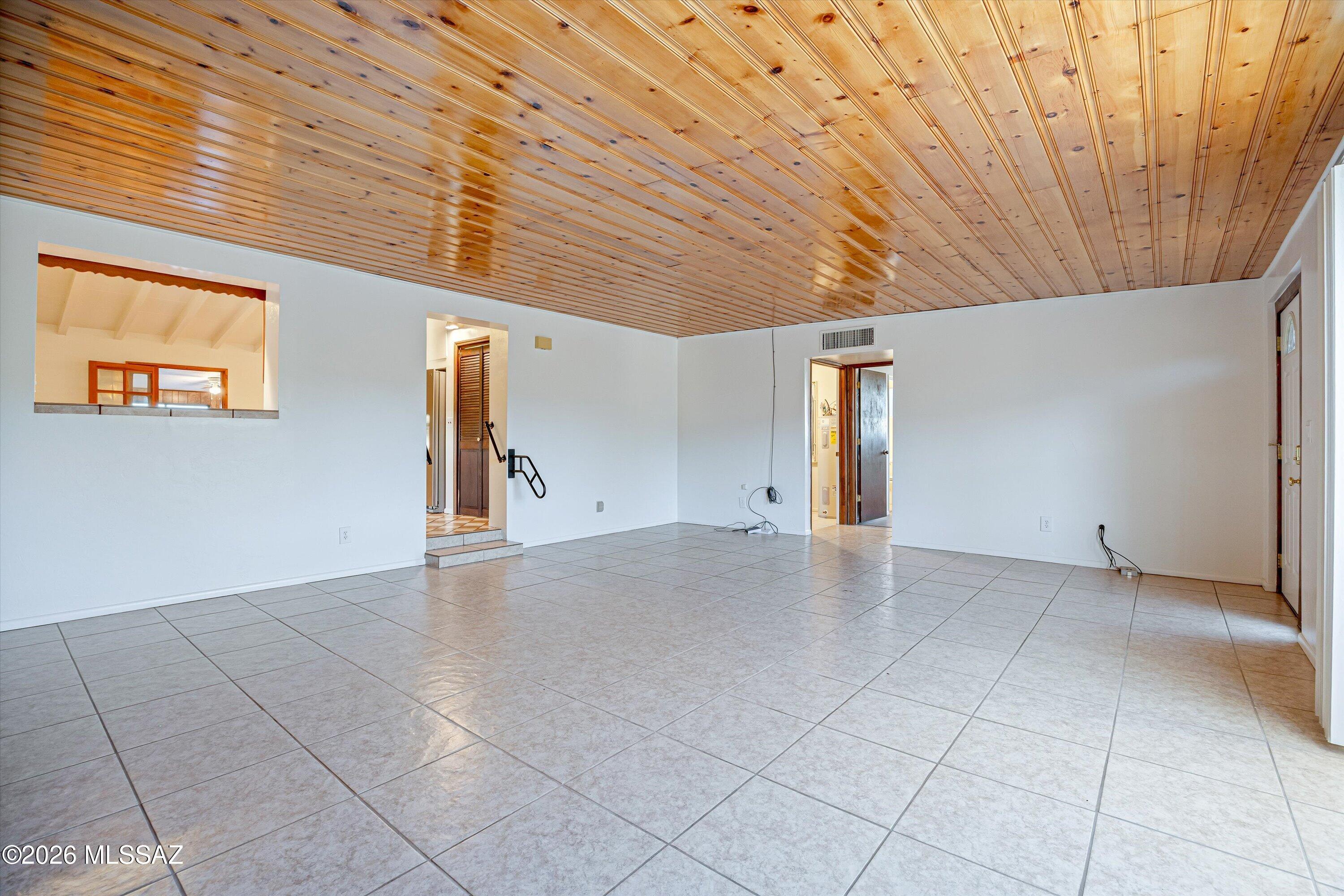 Holycross Canyon - Residential