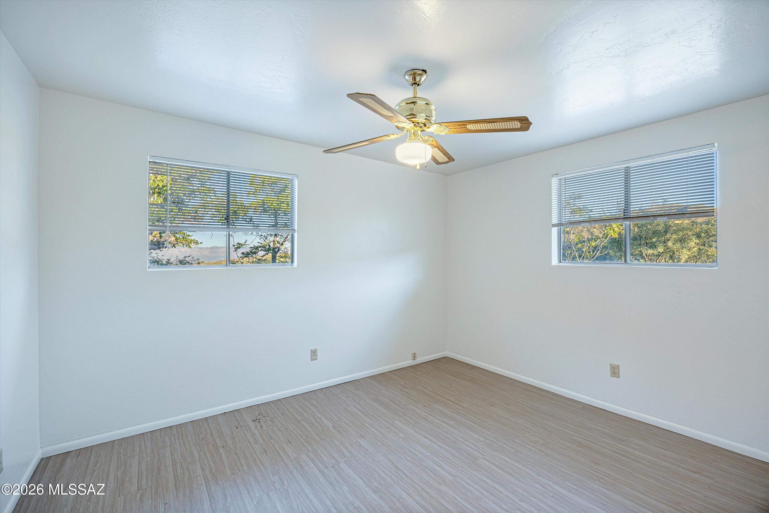 Holycross Canyon - Residential