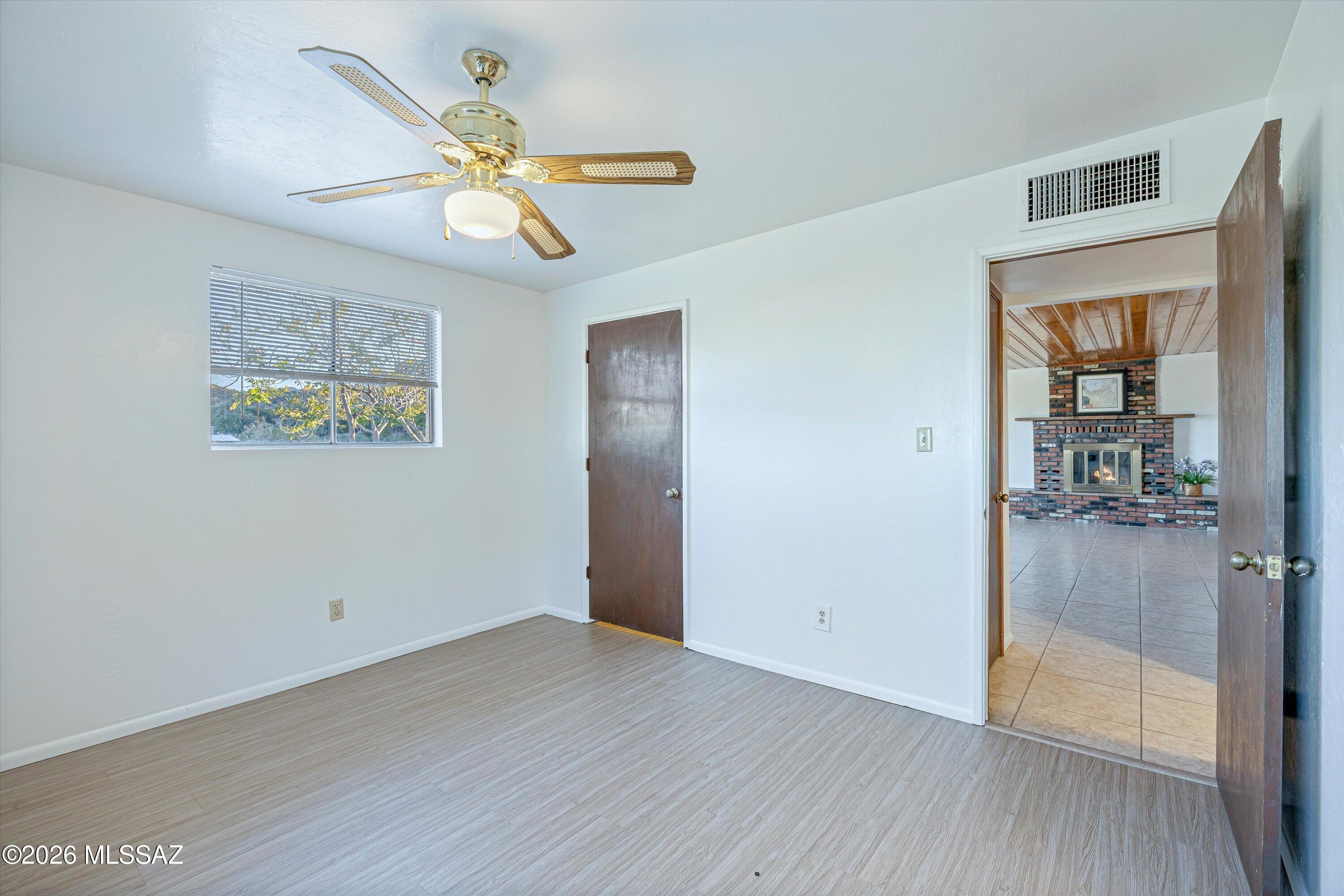 Holycross Canyon - Residential