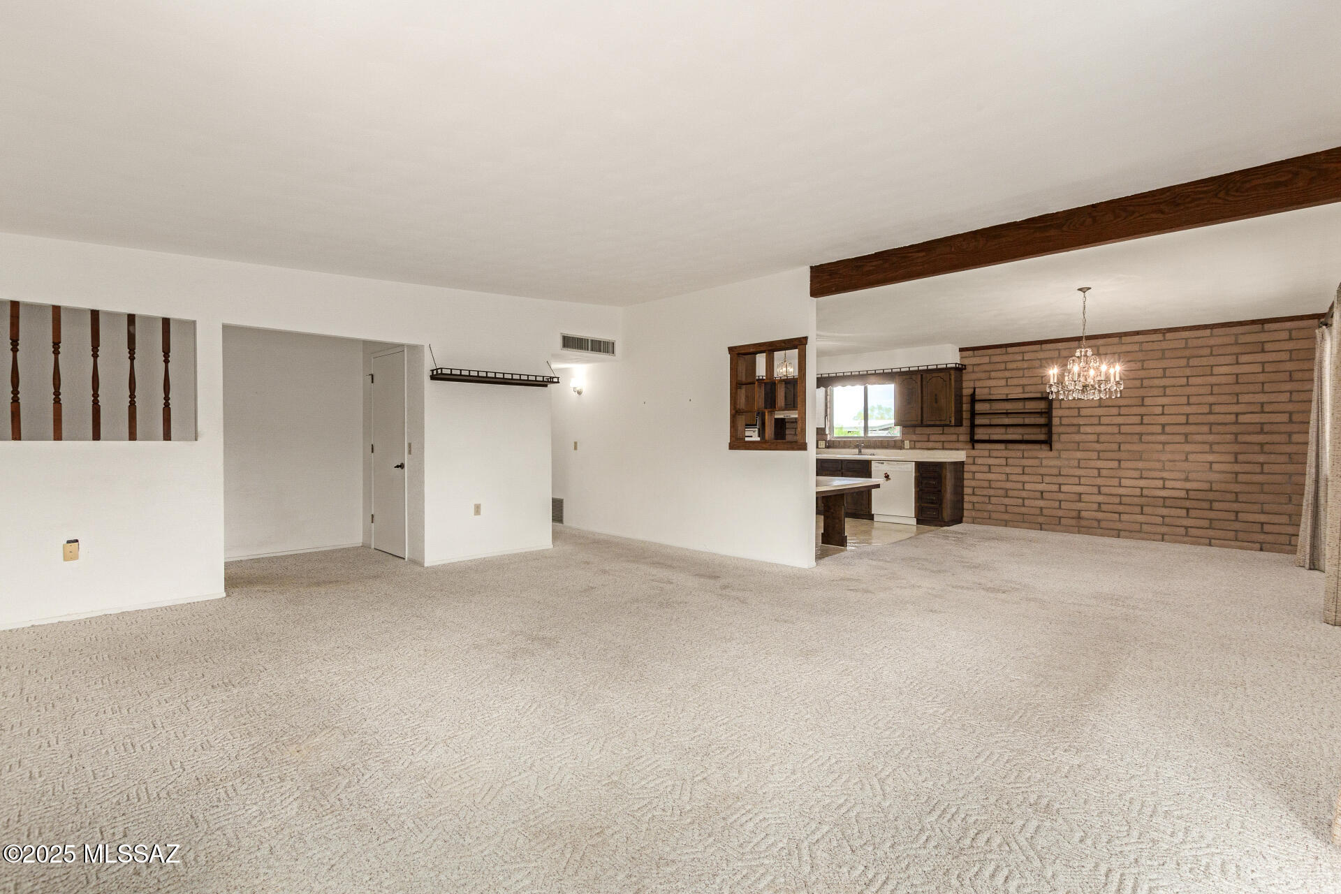 New Tucson Unit NO. 4 (1-203) - Residential