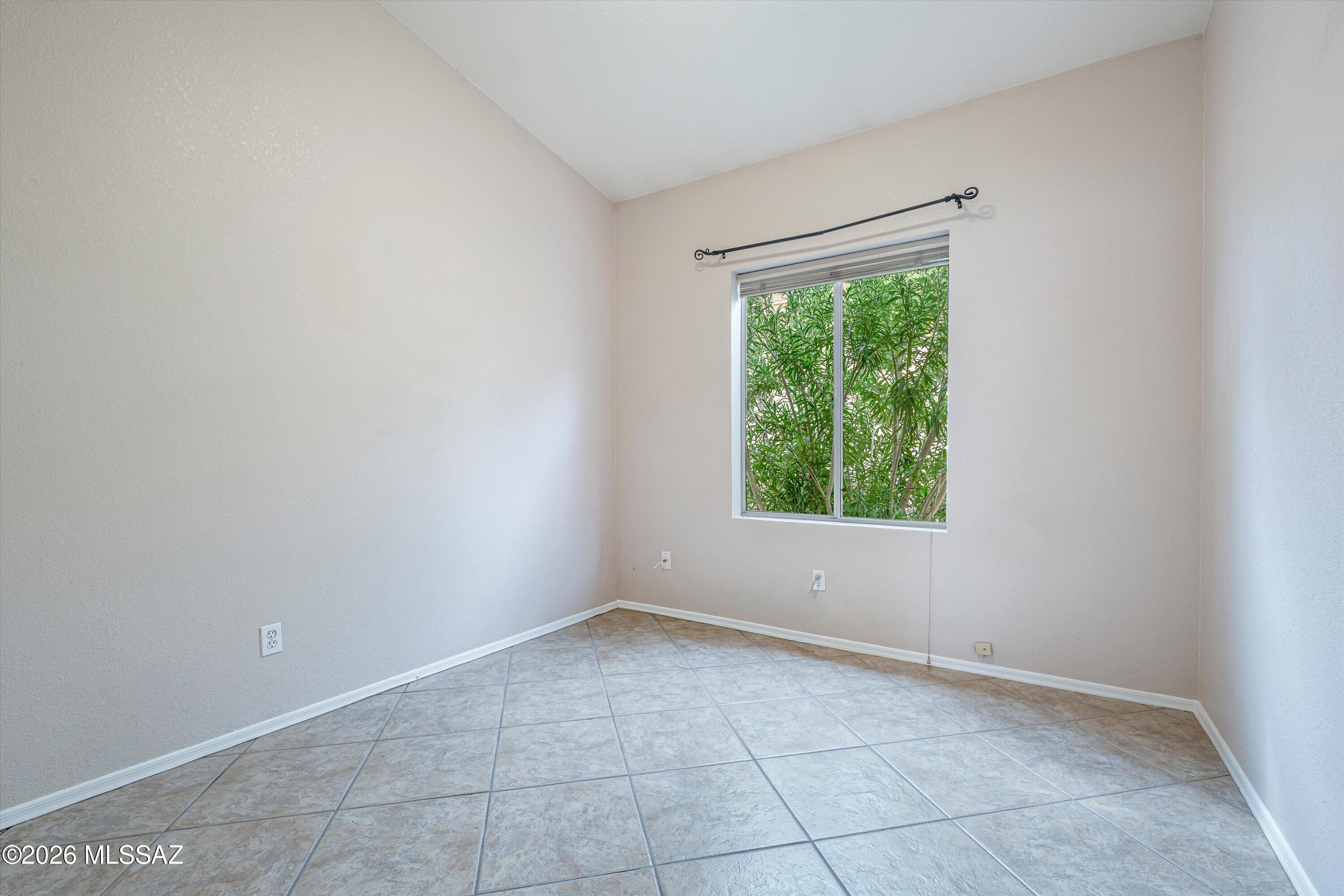 Encanto Canyon (1-85) - Residential