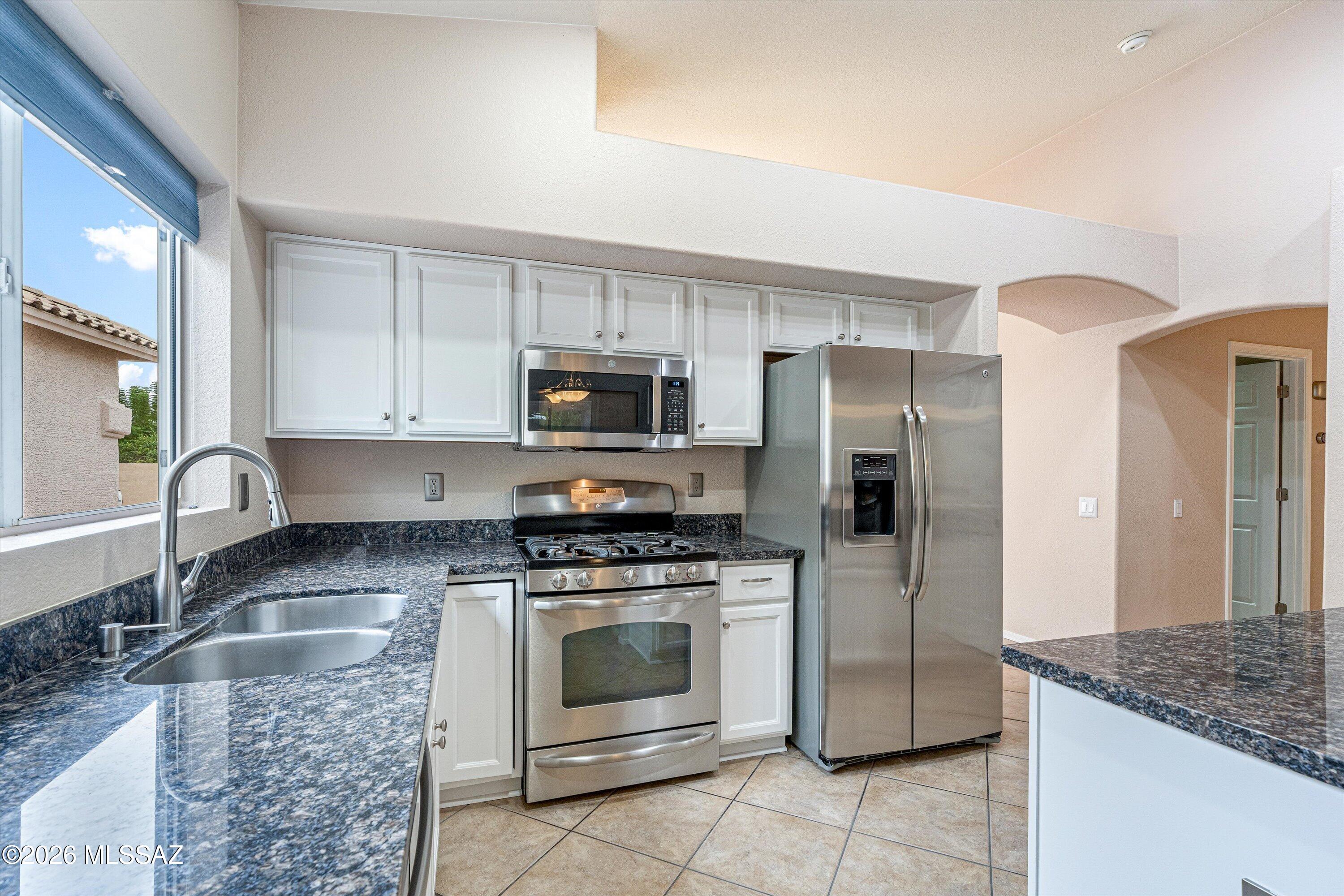 Encanto Canyon (1-85) - Residential