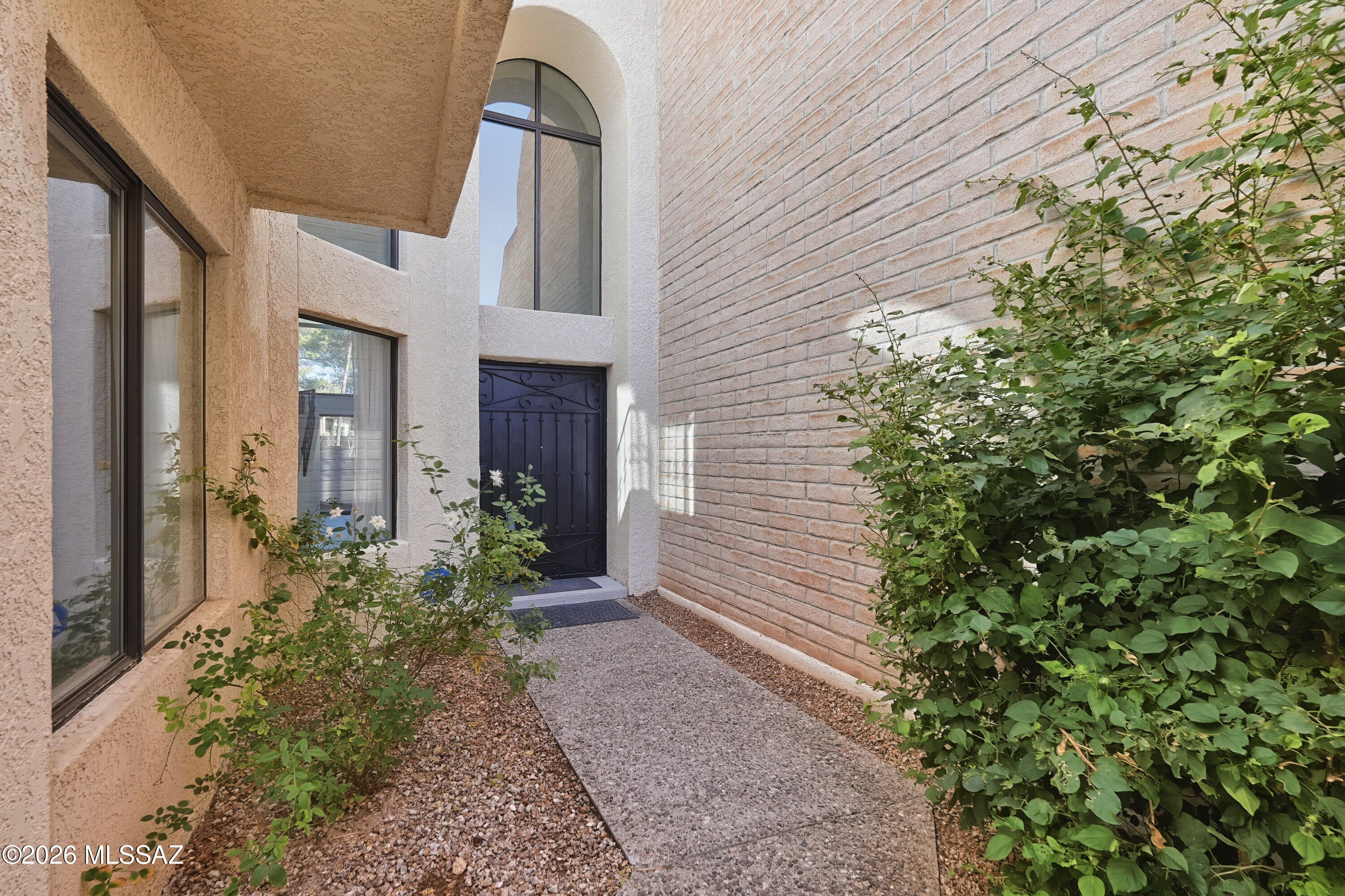 Chapala (Townhouses) - Residential