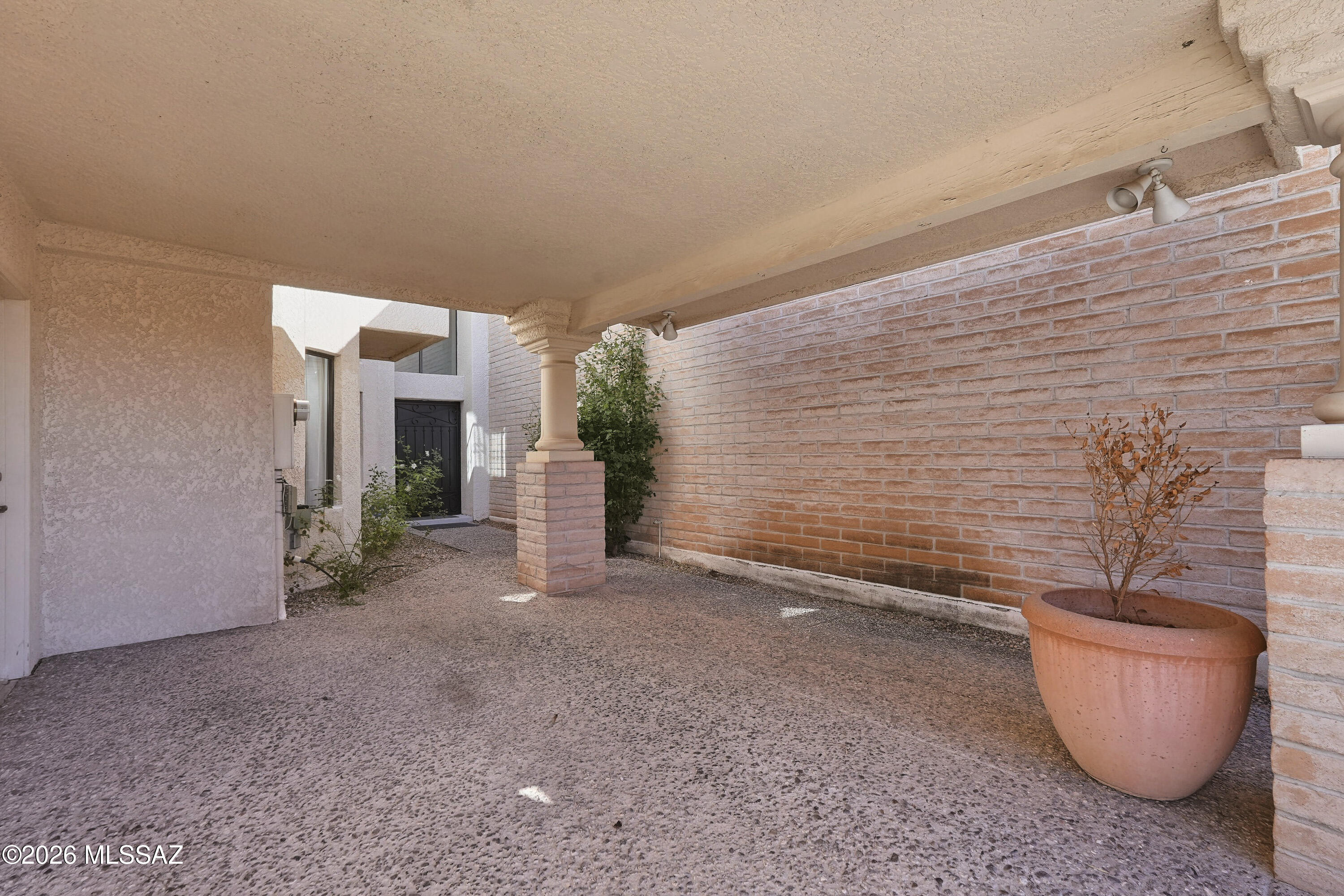 Chapala (Townhouses) - Residential