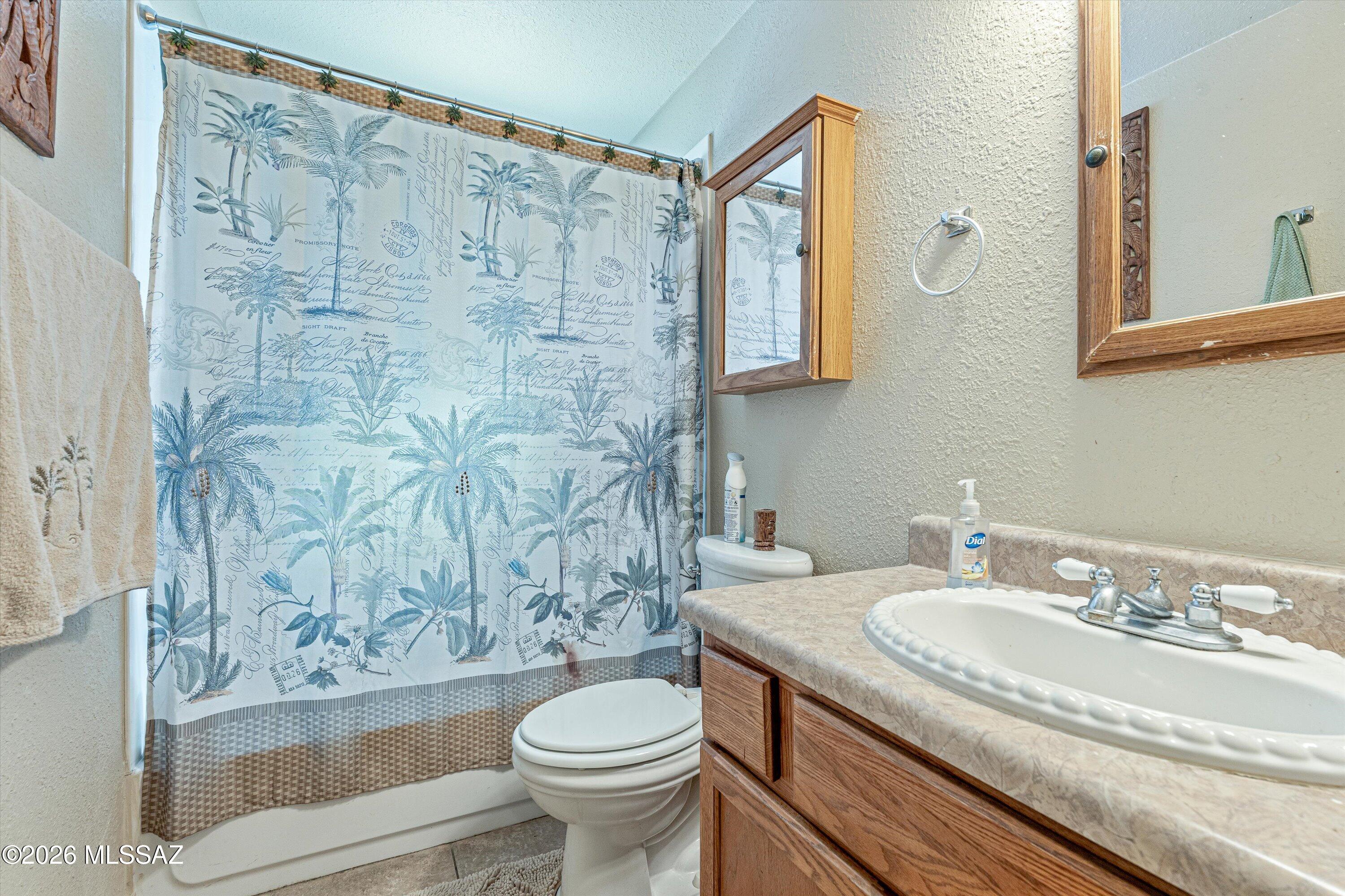 Catalina Farms - Residential Income