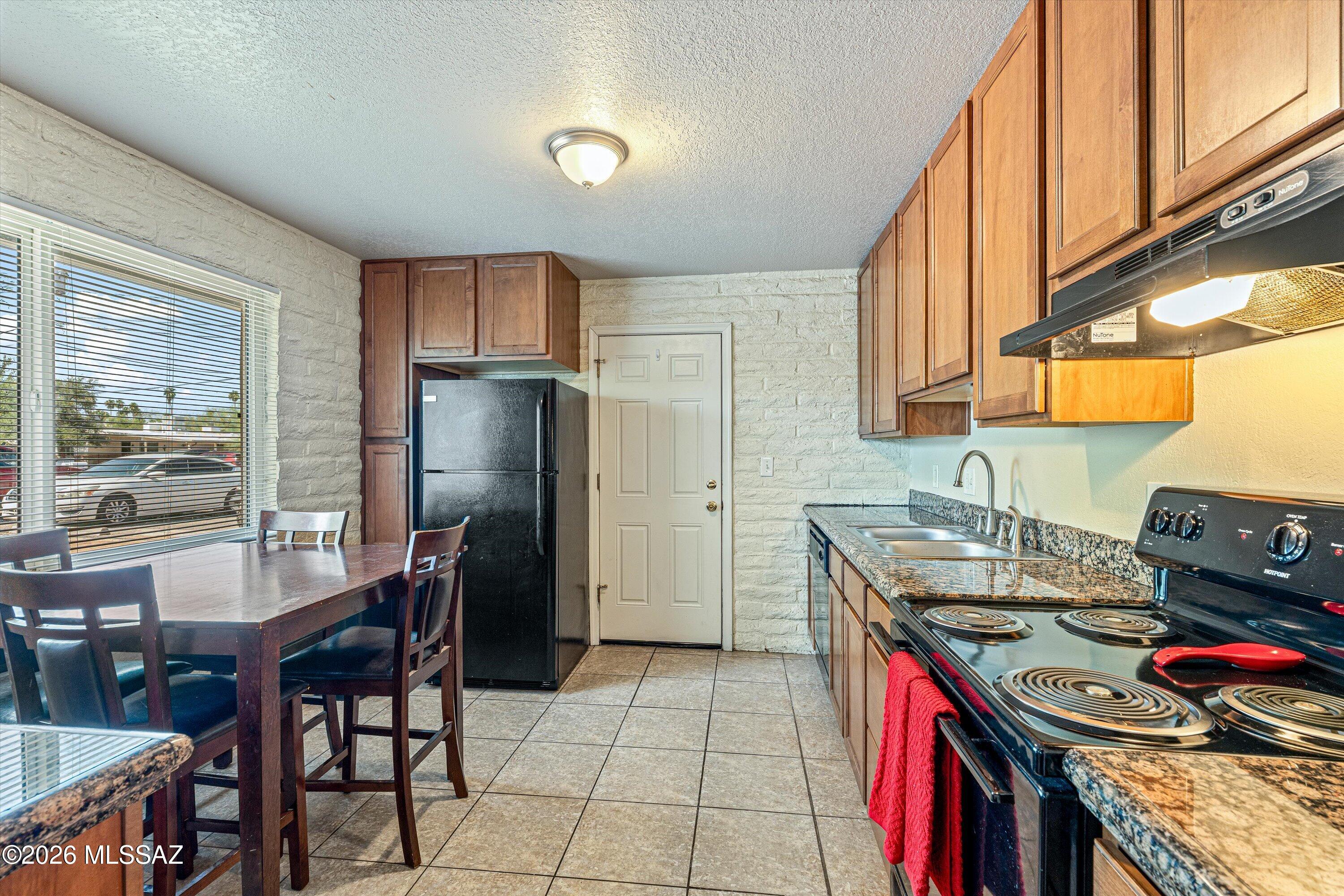 Catalina Farms - Residential Income