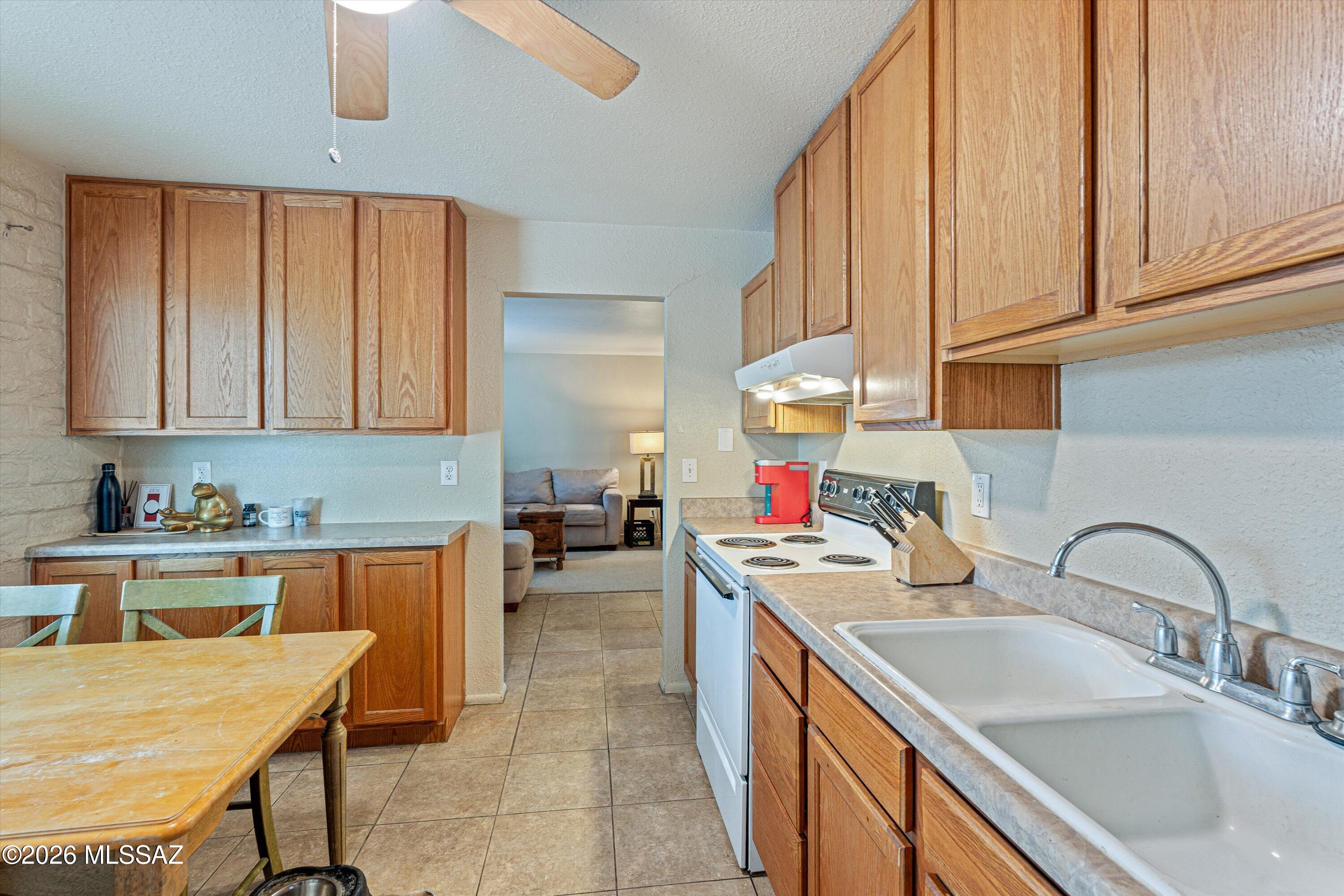 Catalina Farms - Residential Income
