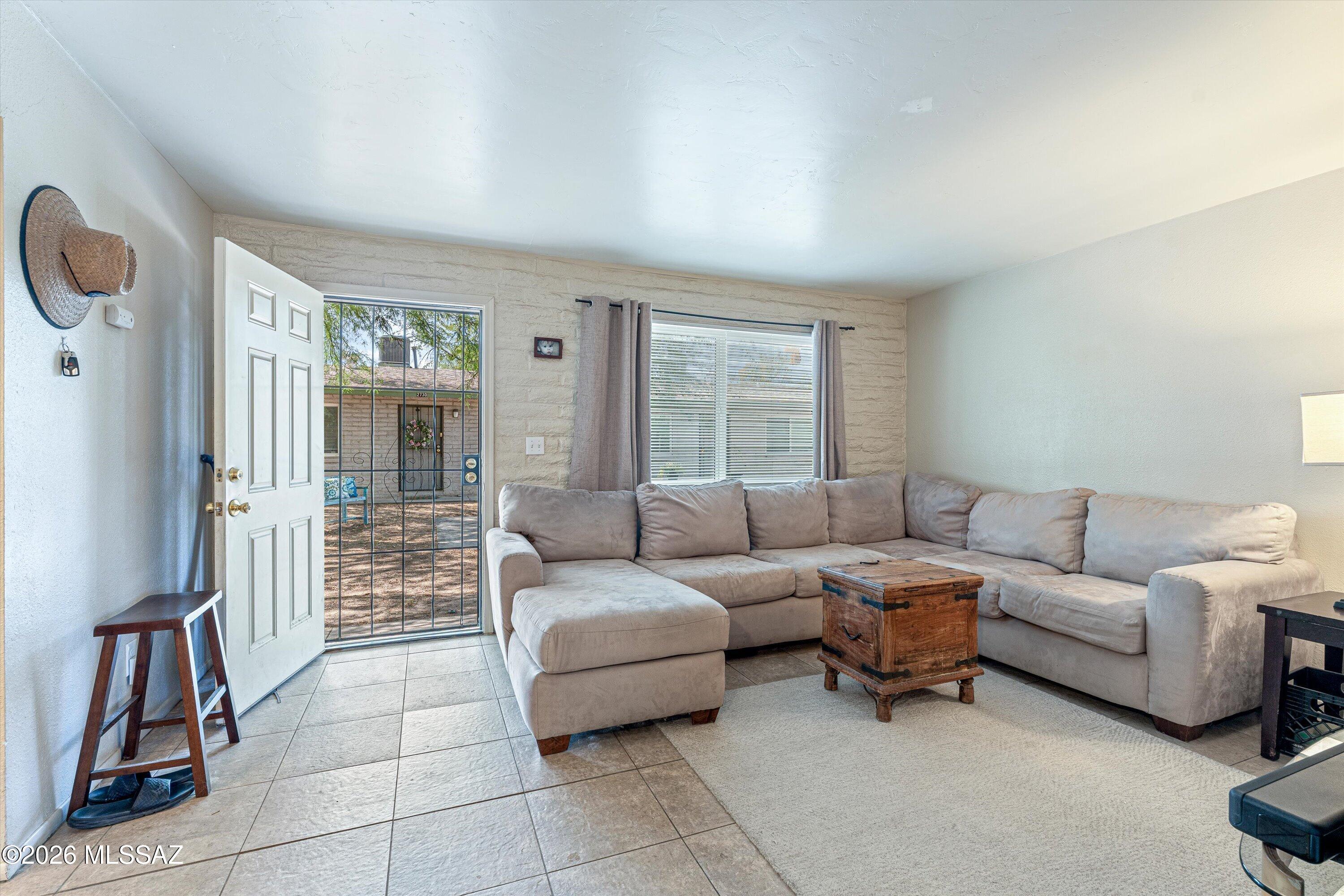 Catalina Farms - Residential Income