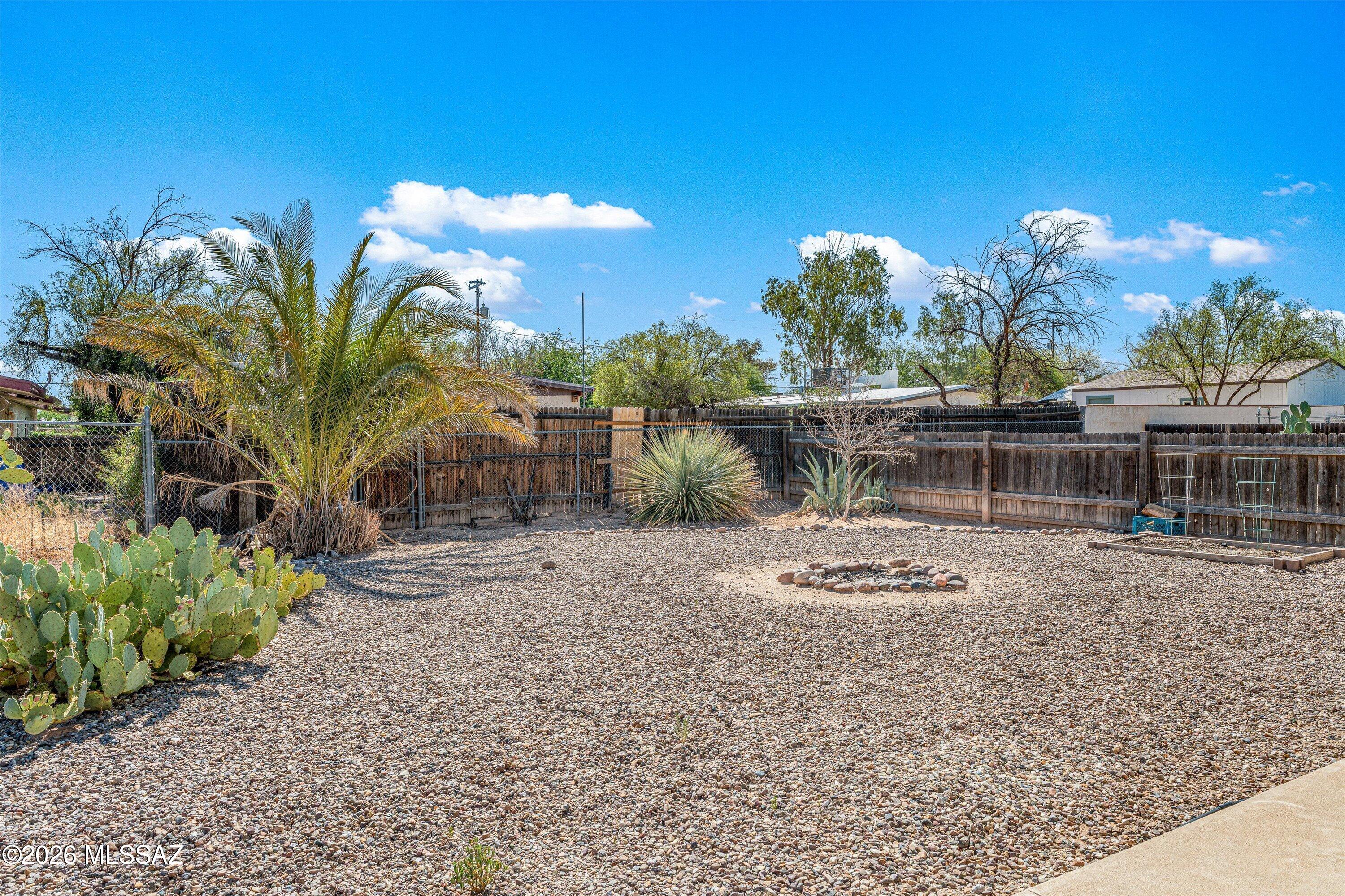 Catalina Farms - Residential Income
