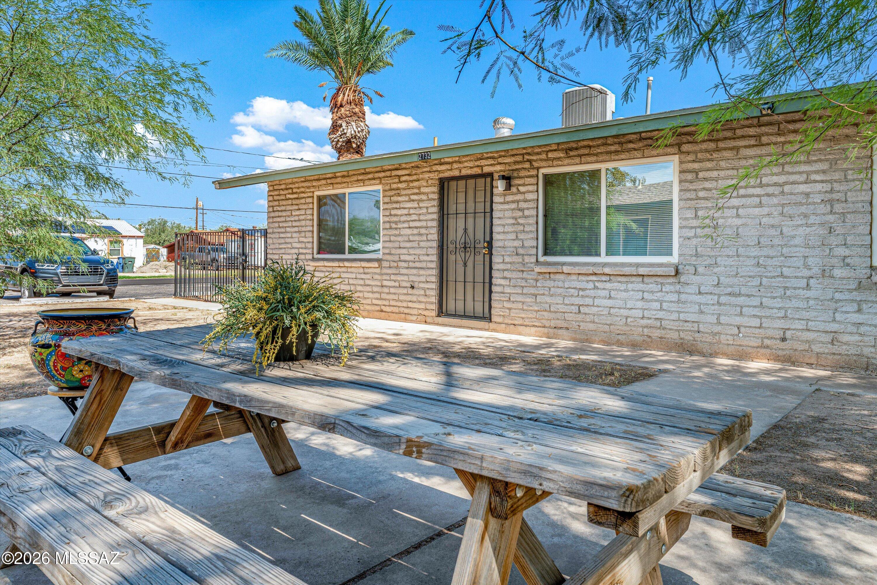 Catalina Farms - Residential Income