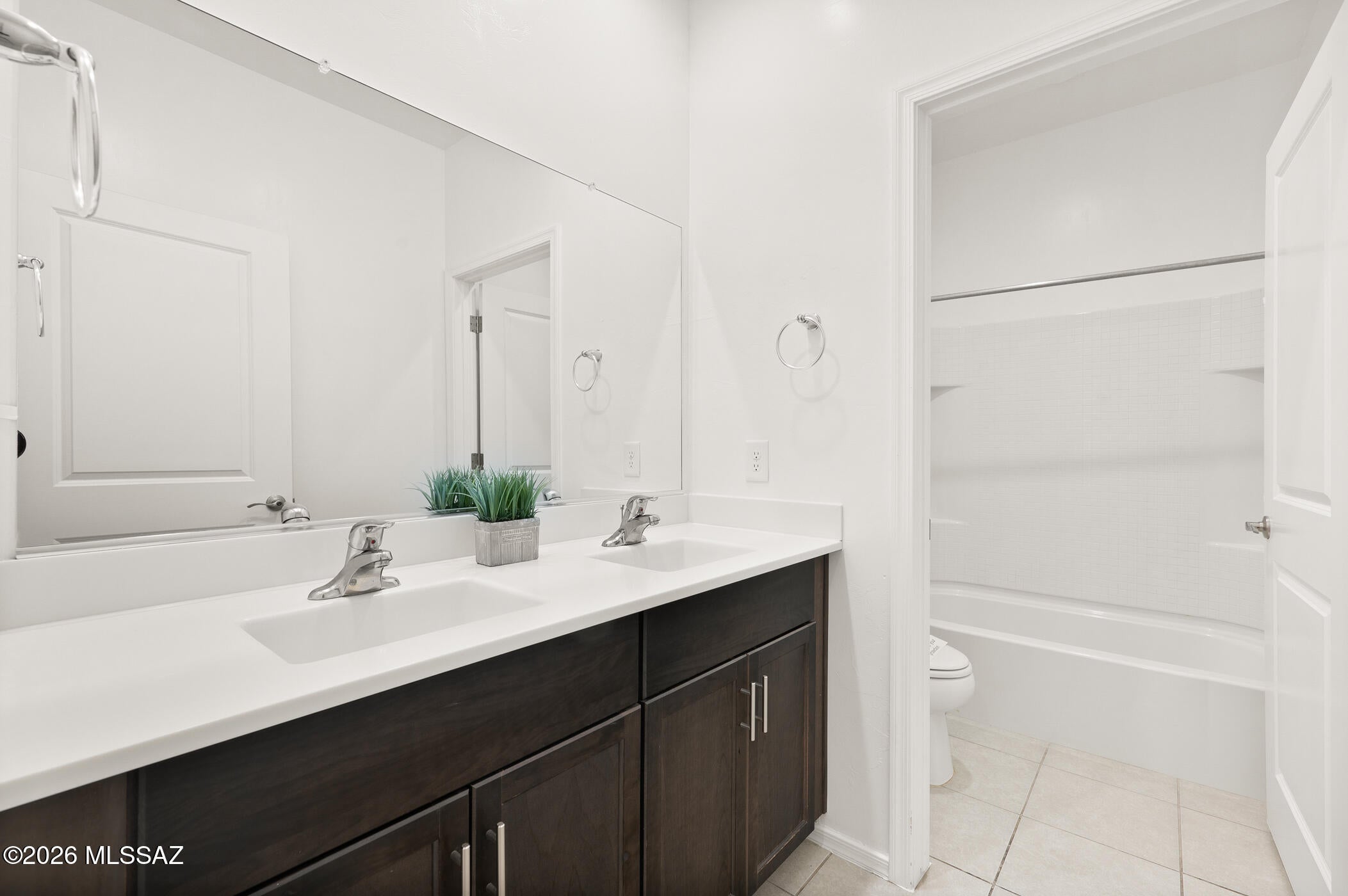 La Estancia De Tucson (1-330) - Residential
