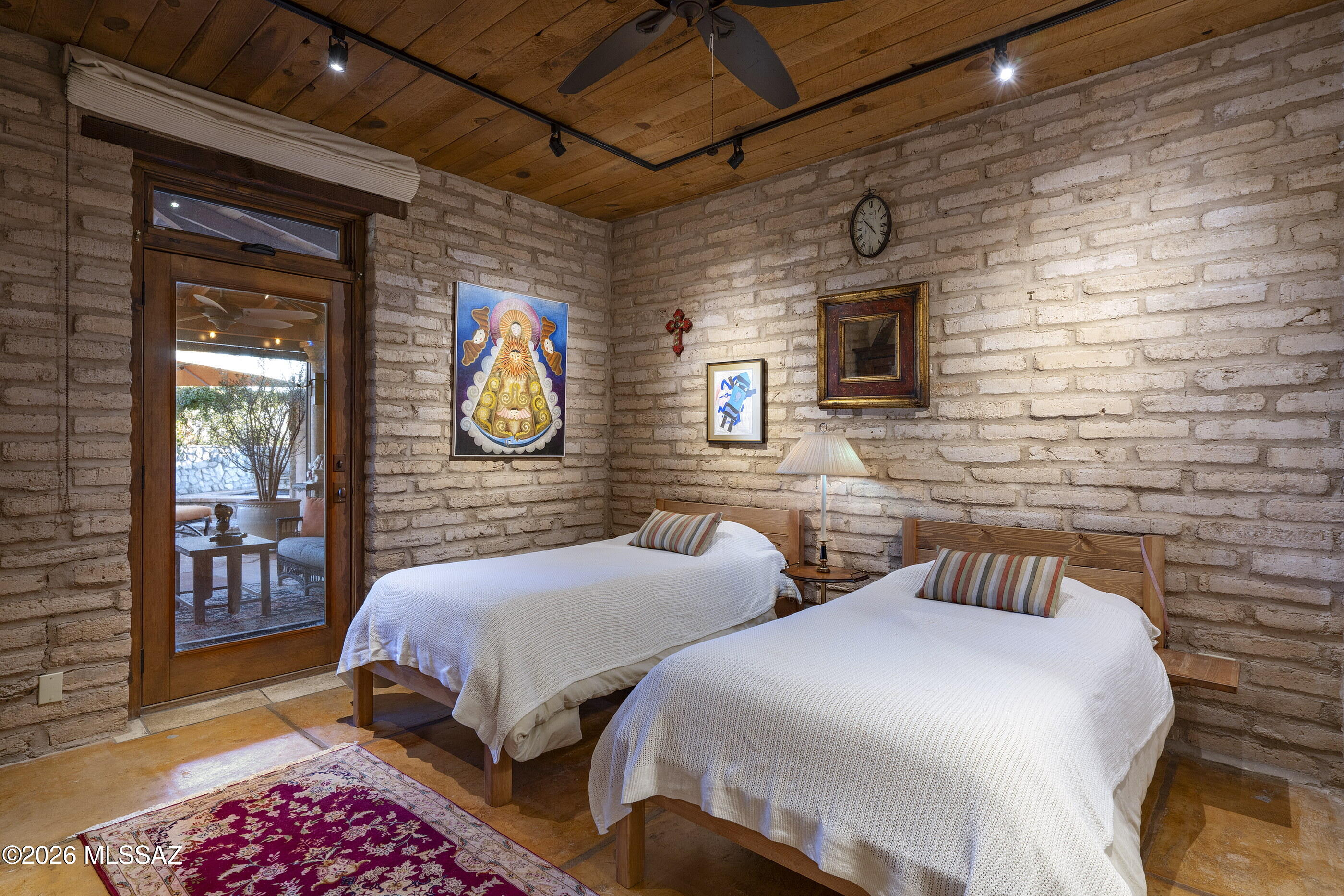 Adobes De La Vista (1-7) - Residential