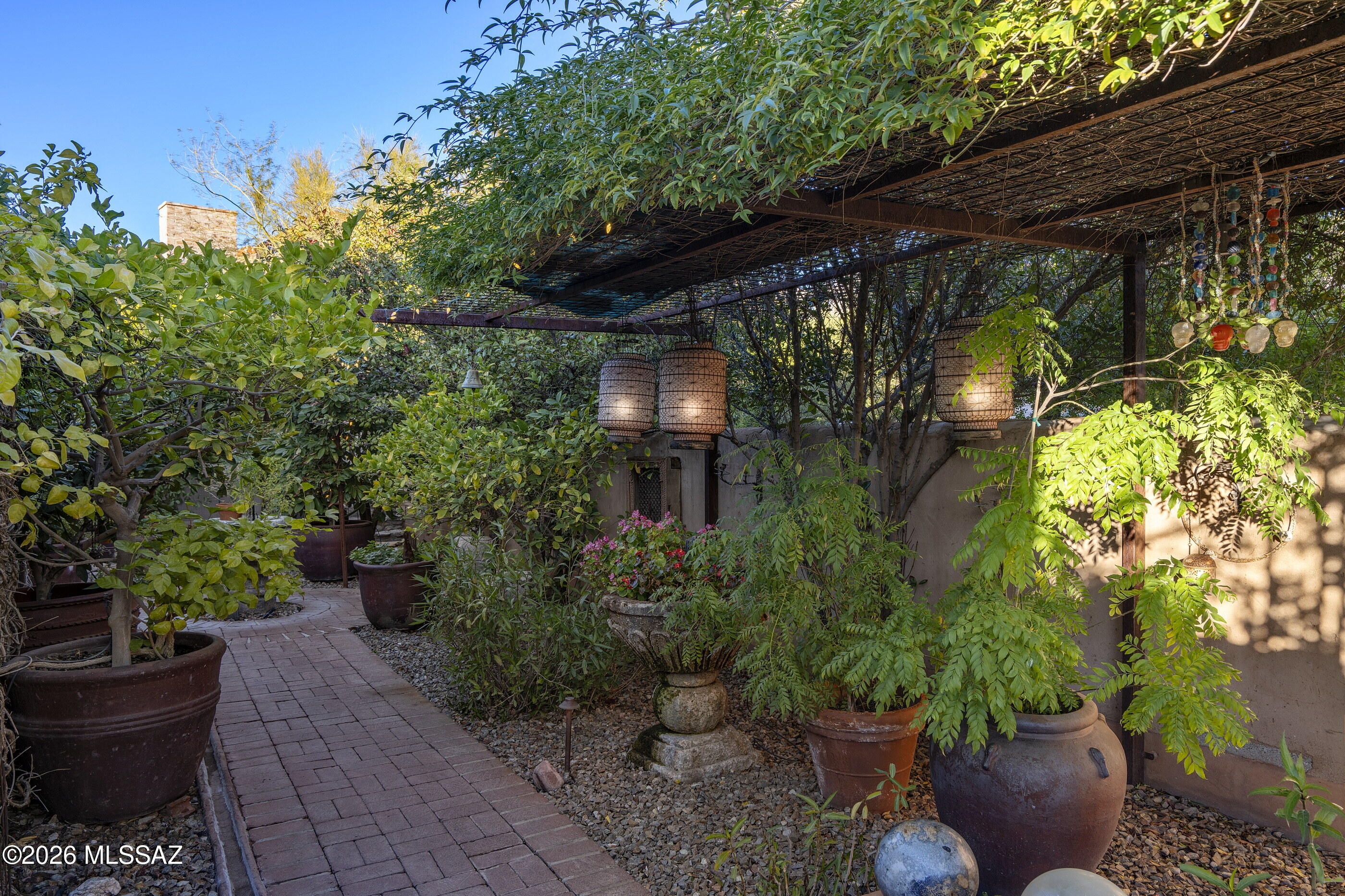 Adobes De La Vista (1-7) - Residential