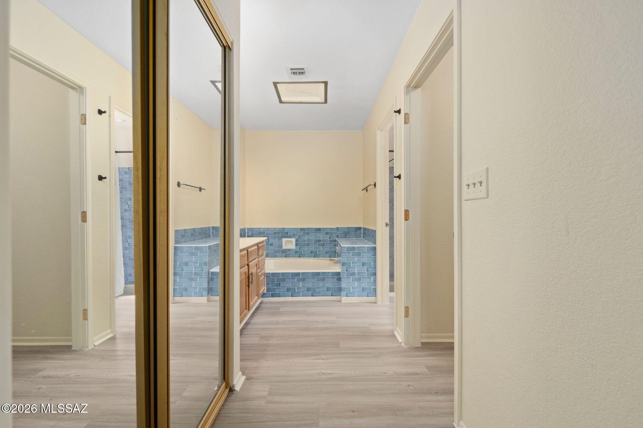 Rosewood Place (1-18) - Residential