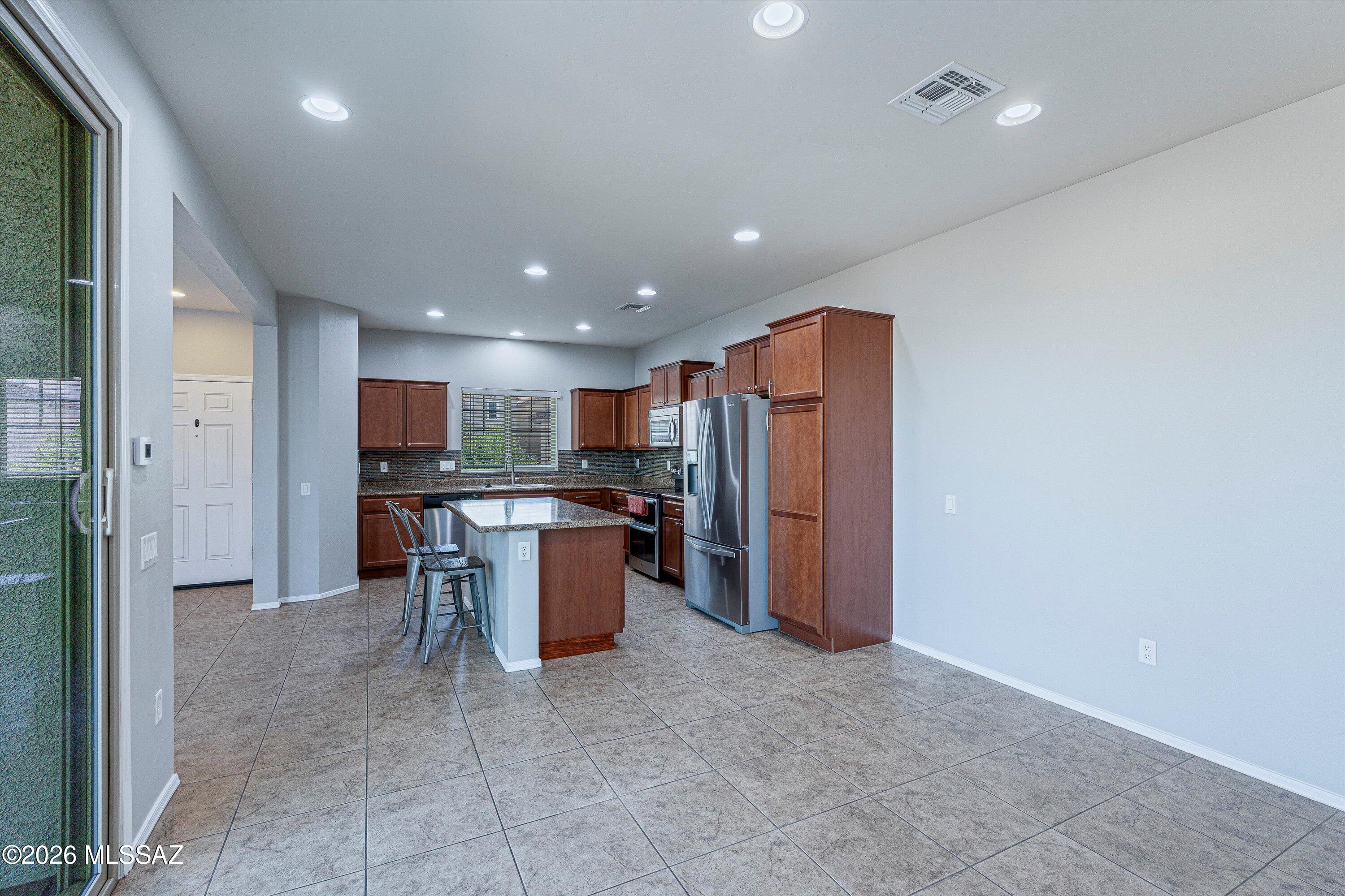 Sierra Morado Unit 2 West - Residential