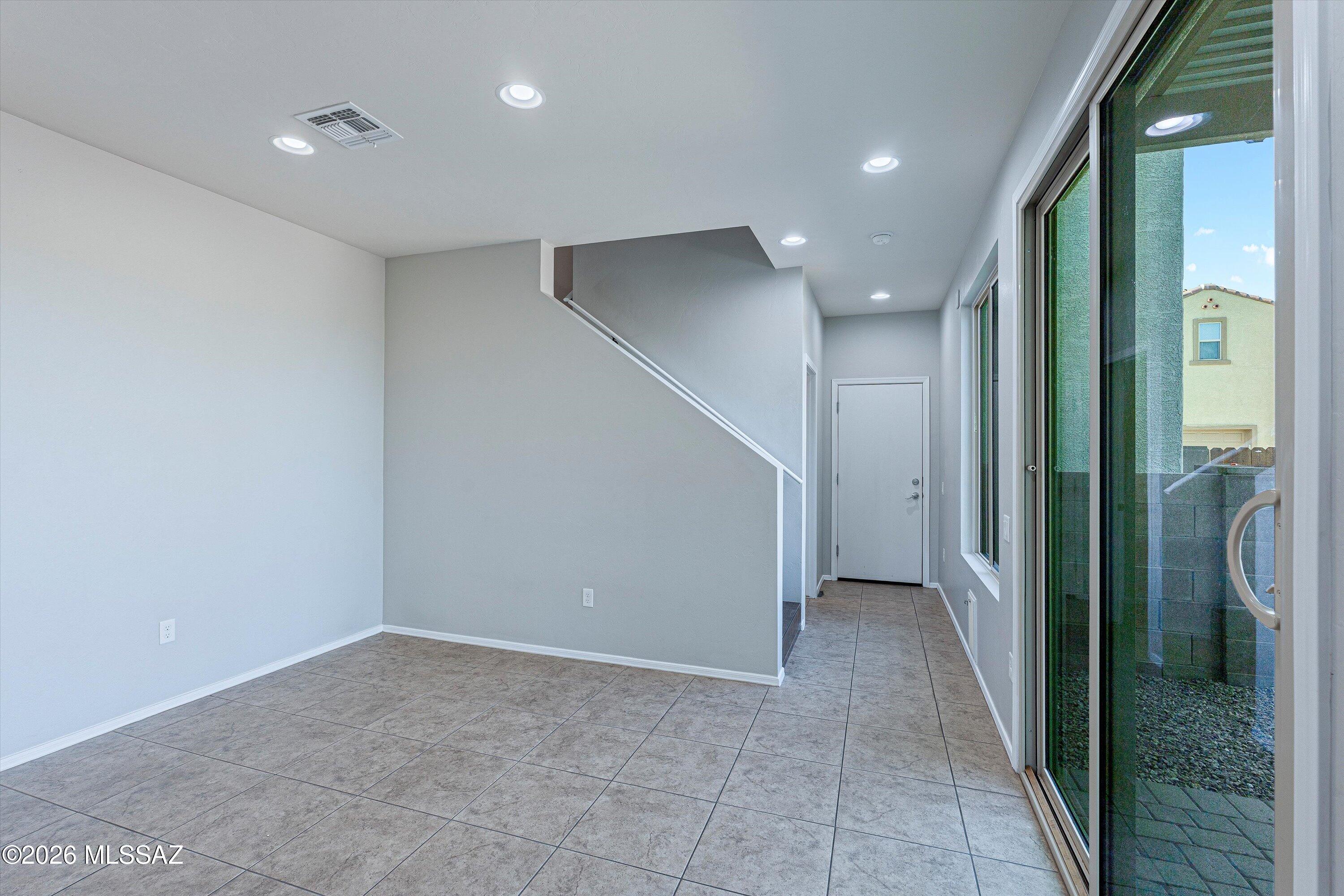 Sierra Morado Unit 2 West - Residential