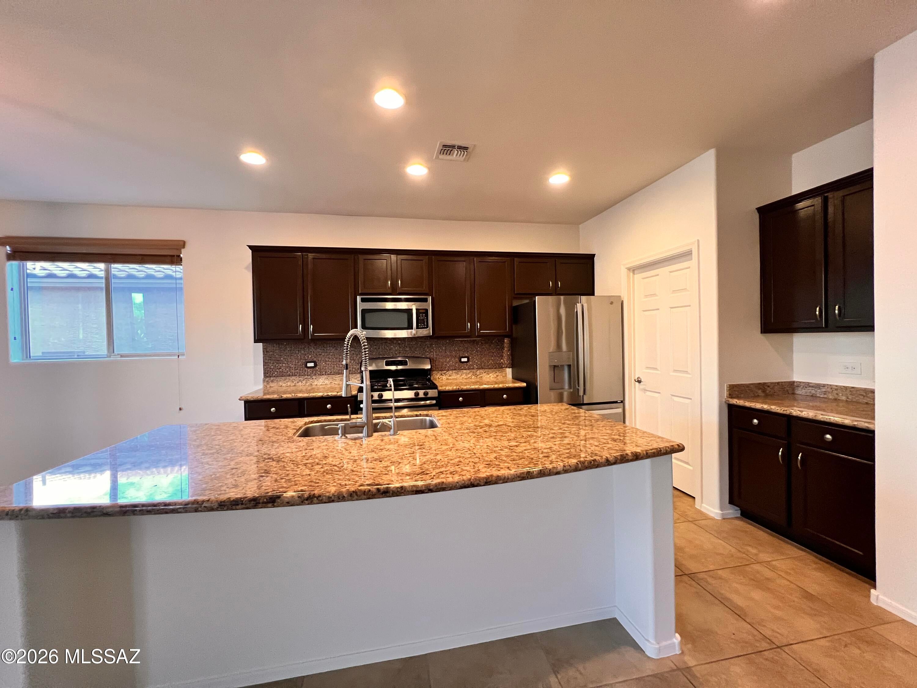 Rancho Vistoso Neighborhood 10 - Residential Lease