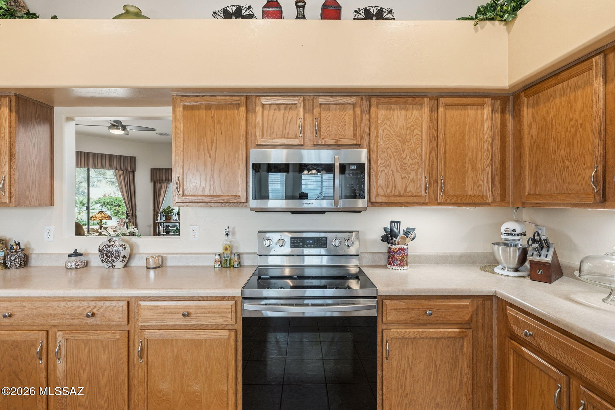 Valley Lane Townhomes (135-169) - Residential