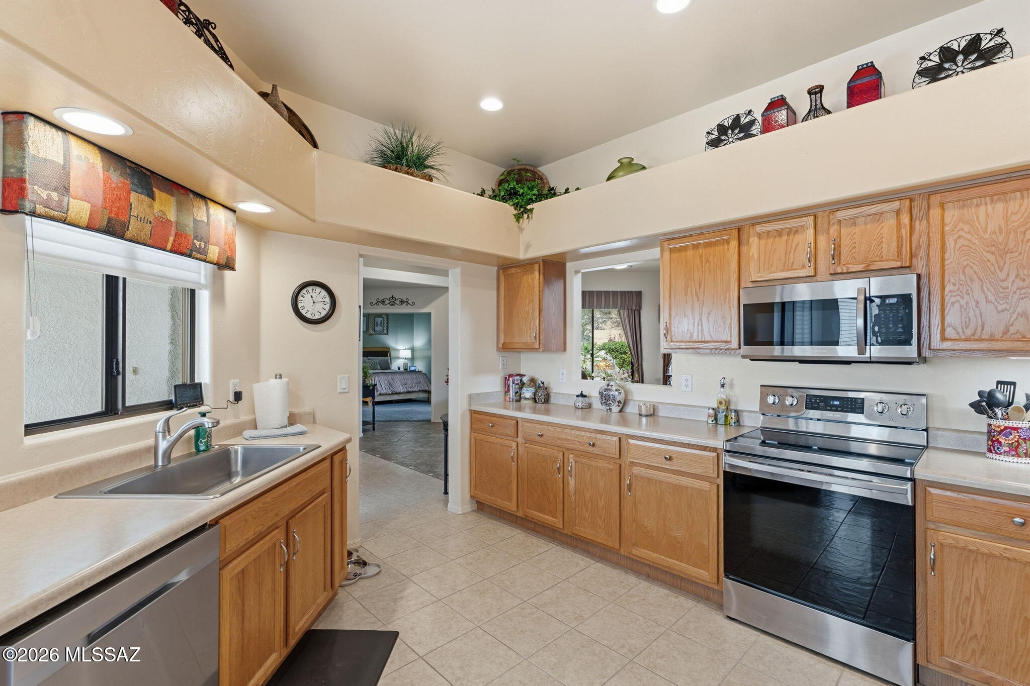 Valley Lane Townhomes (135-169) - Residential