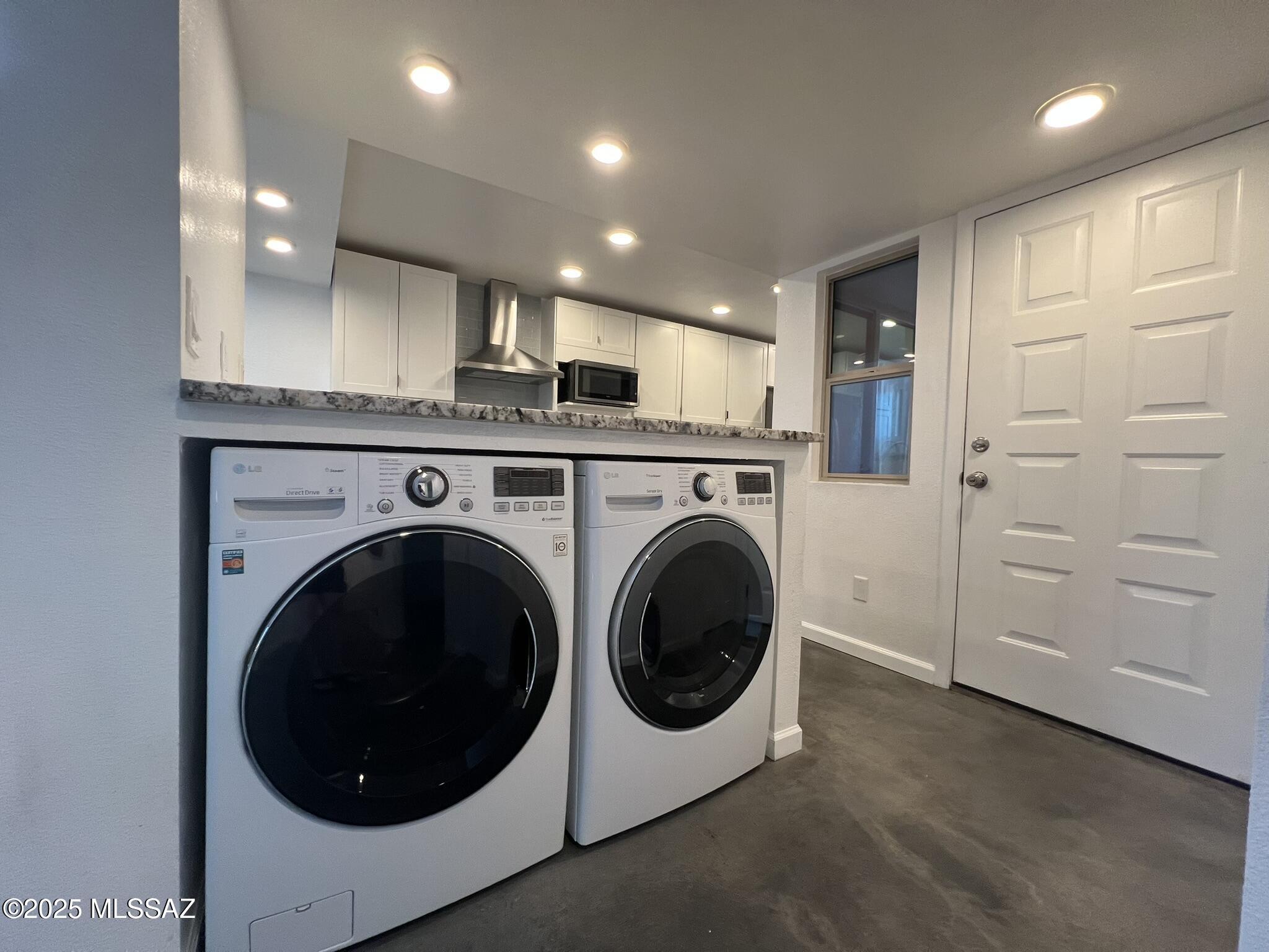 2601 E. Prince Rd. (1-20) - Residential