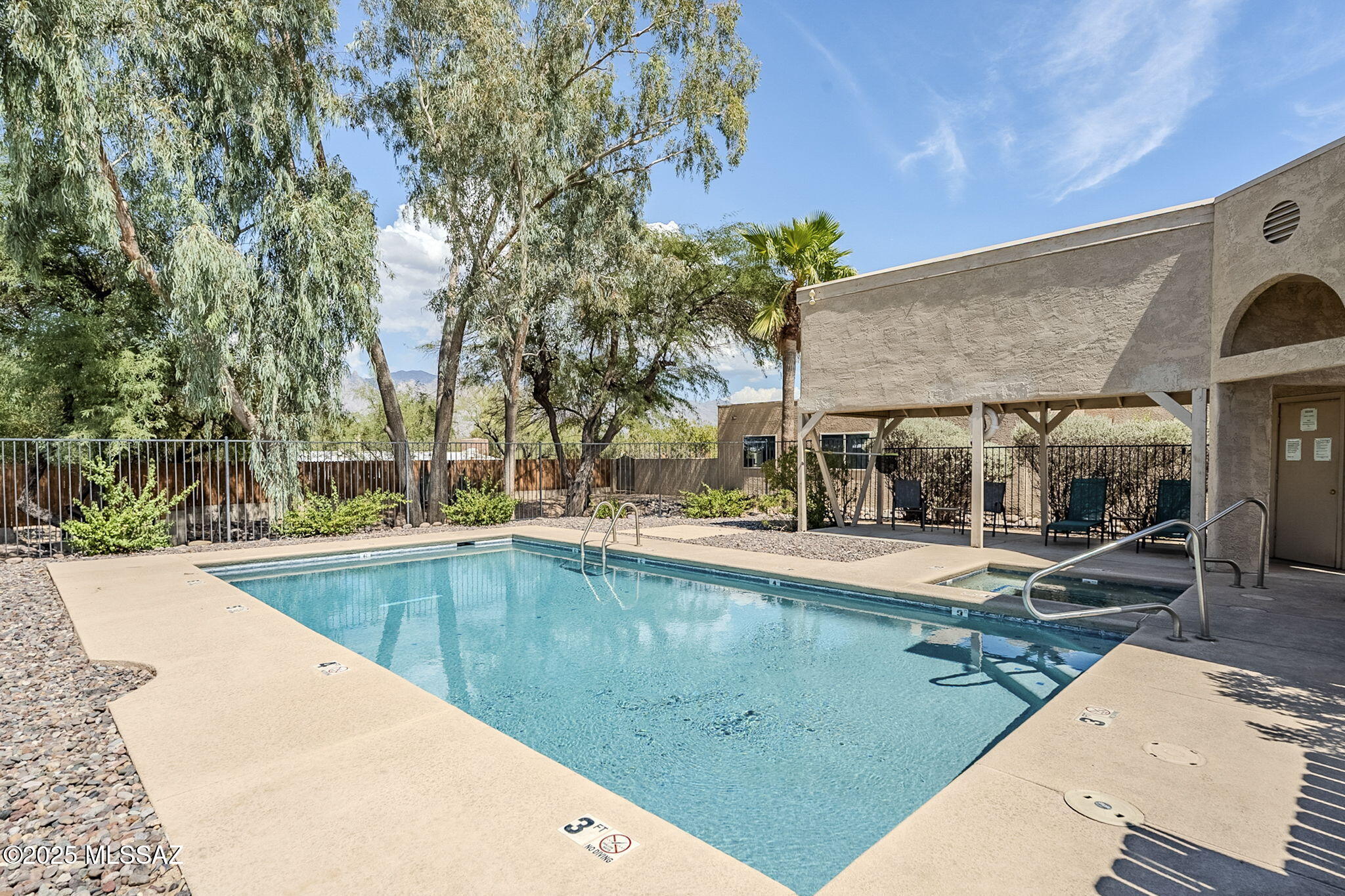 2601 E. Prince Rd. (1-20) - Residential