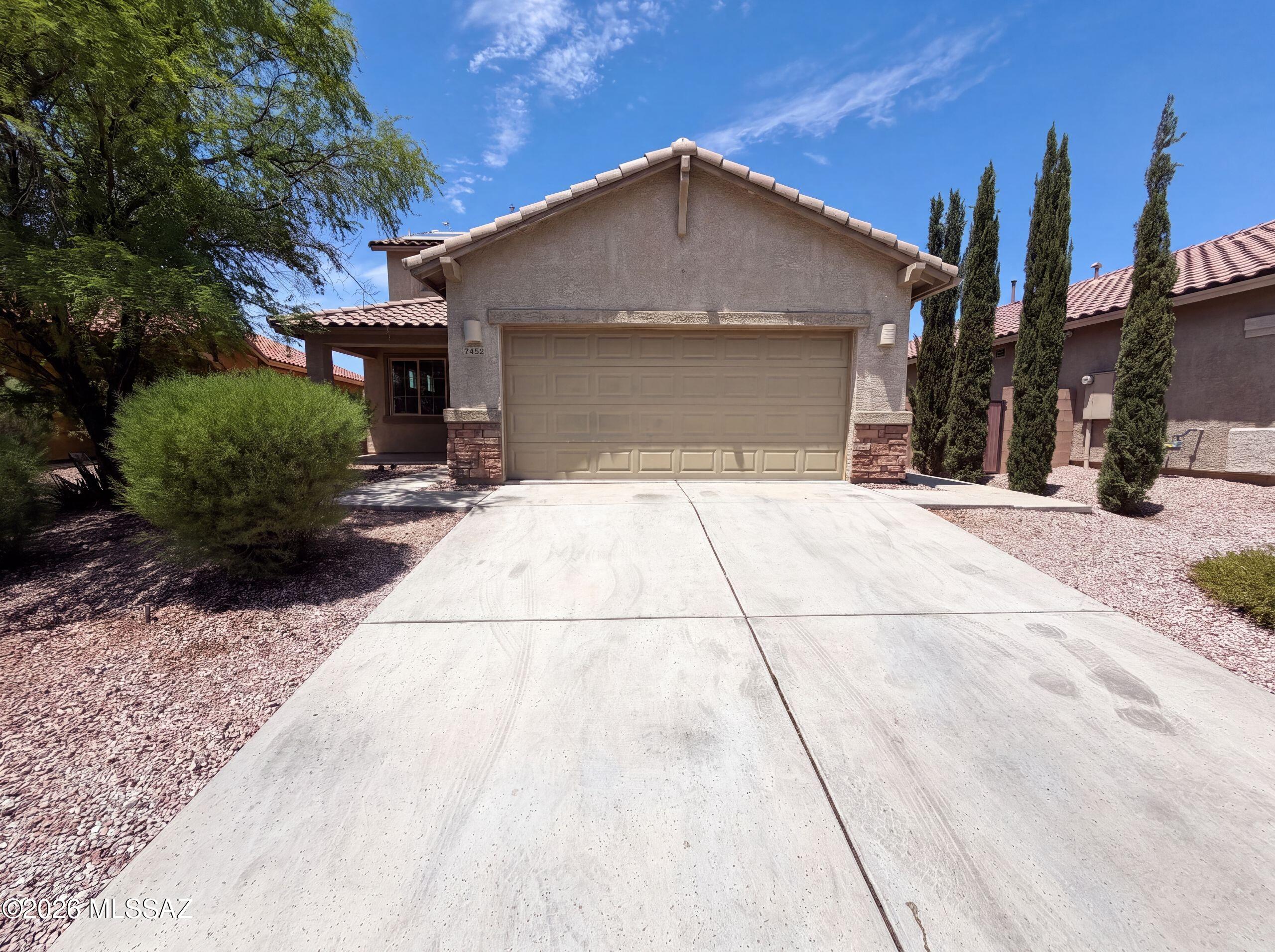Check out 7452 S Golden Shore Dr, a recently updated residence featuring fresh interior paint and partial flooring replacement throughout. The kitchen is equipped with stainless steel appliances and includes a central island, while the primary bedroom provides a walk in closet and the primary bathroom contains double sinks. Outdoor enjoyment is extended by a comfortable covered patio. This residence truly combines tasteful updates and everyday ease.. Included 100-Day Home Warranty with buyer activation