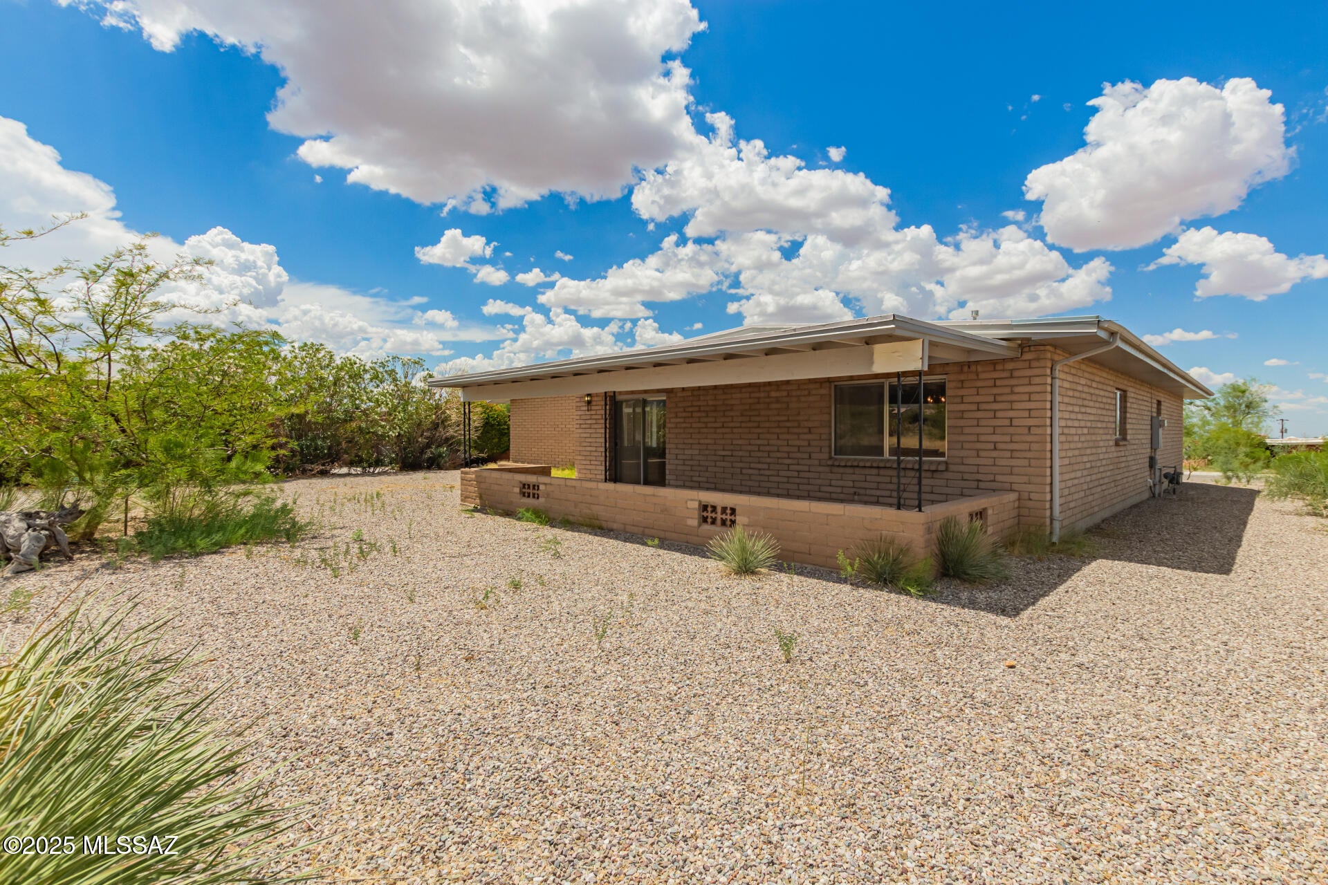 New Tucson Unit NO. 4 (1-203) - Residential