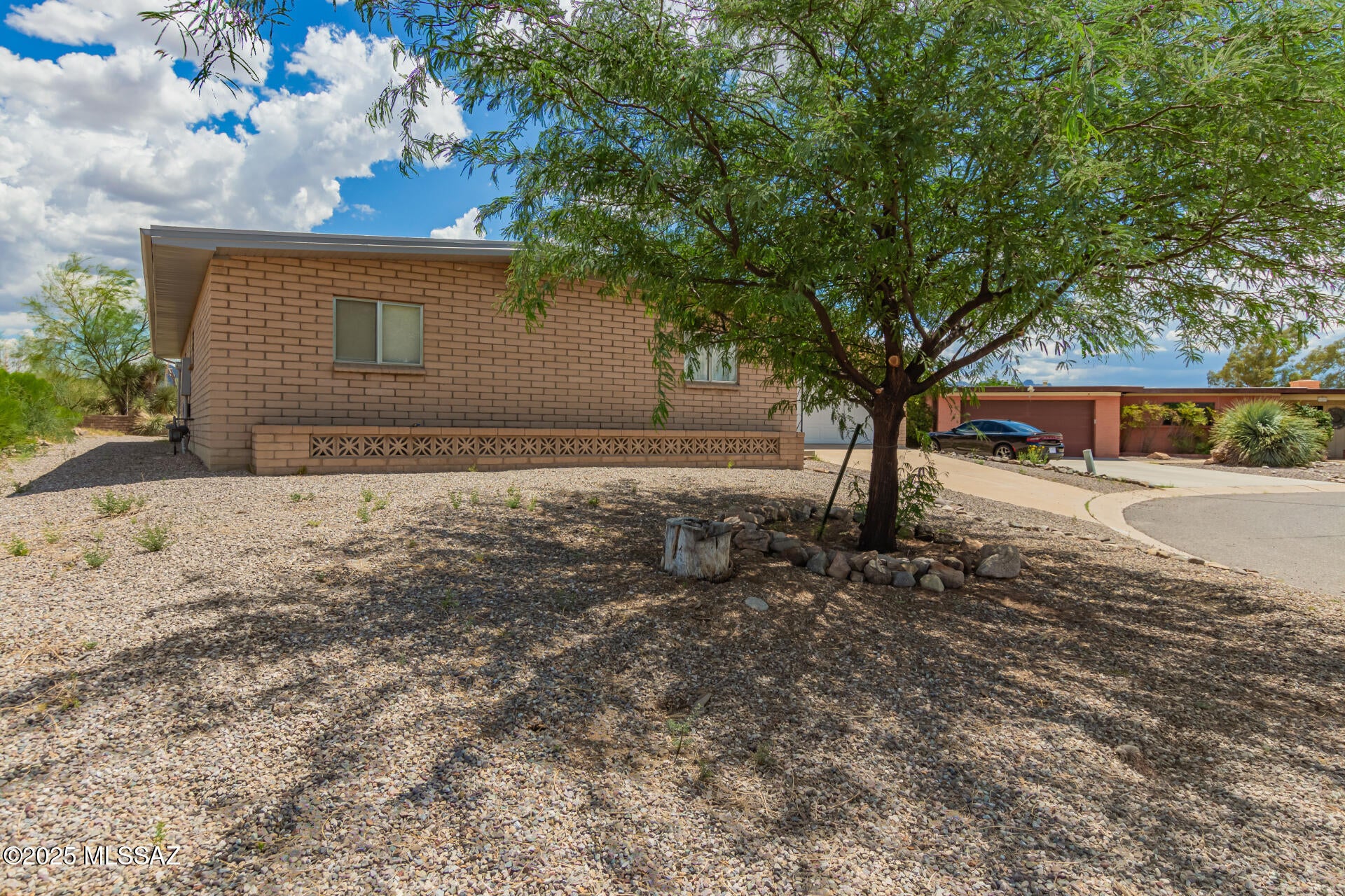New Tucson Unit NO. 4 (1-203) - Residential