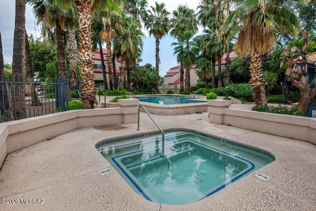 River Grove Condos. - Residential