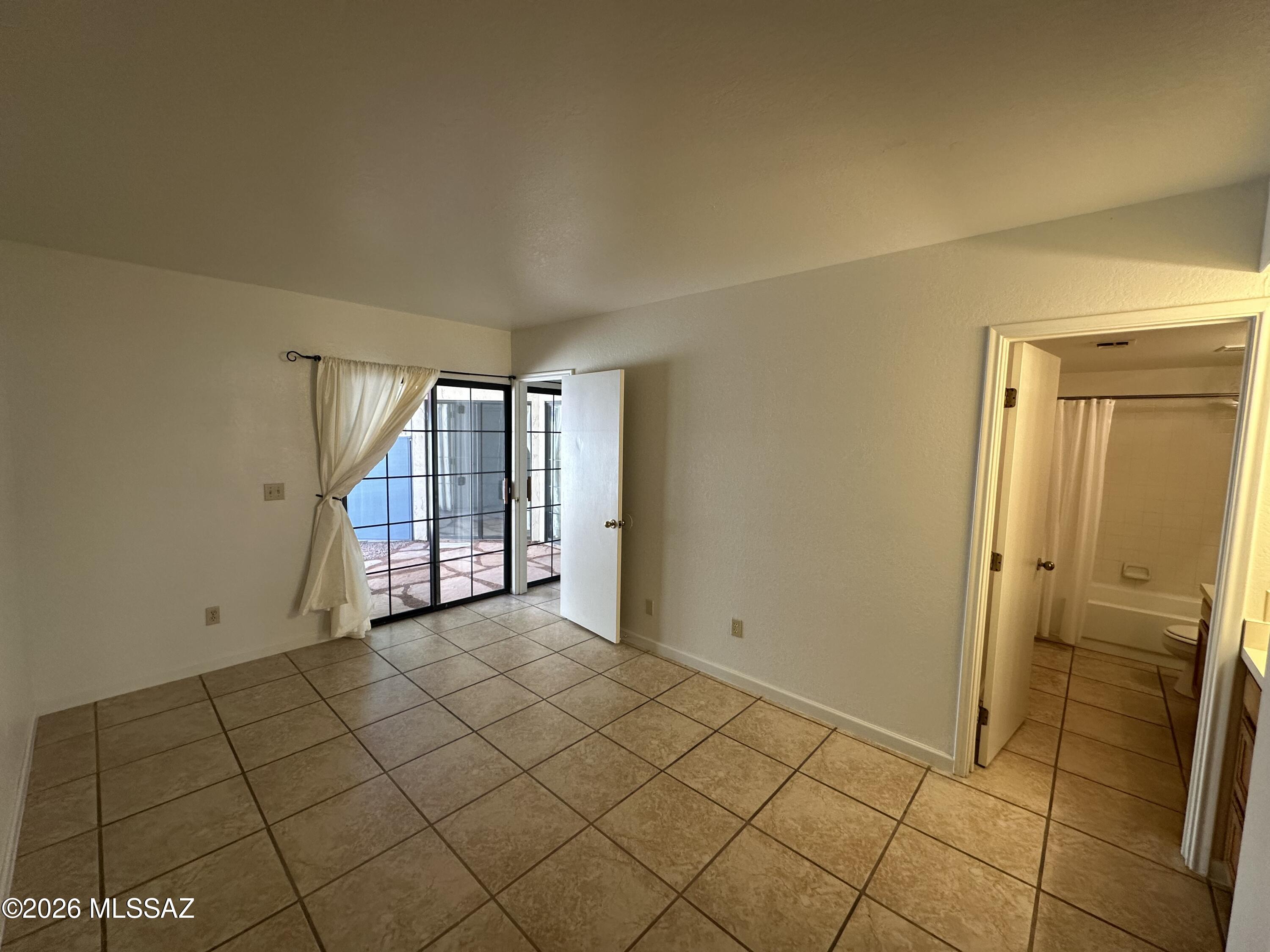 River Grove Condos. - Residential