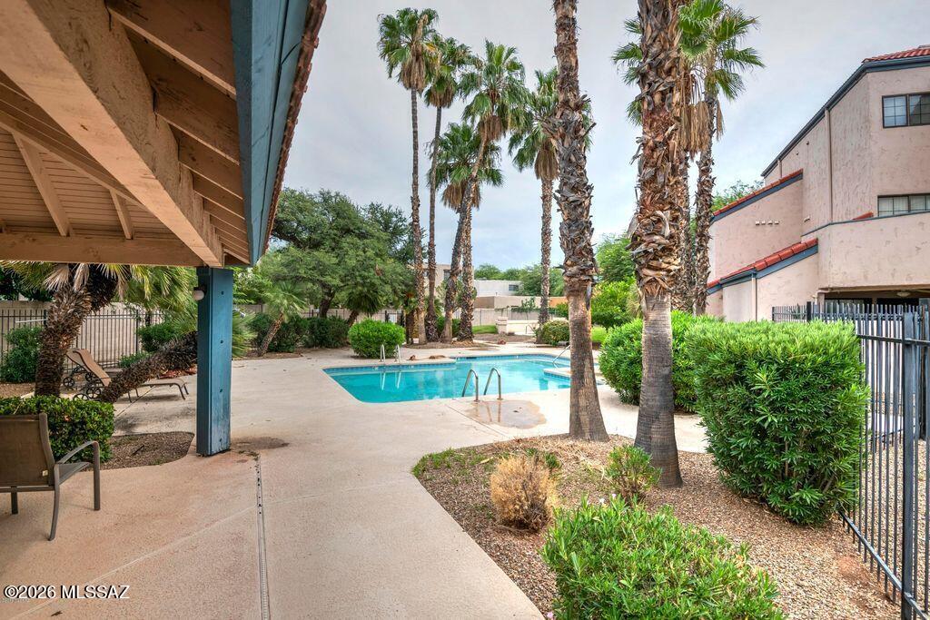 River Grove Condos. - Residential
