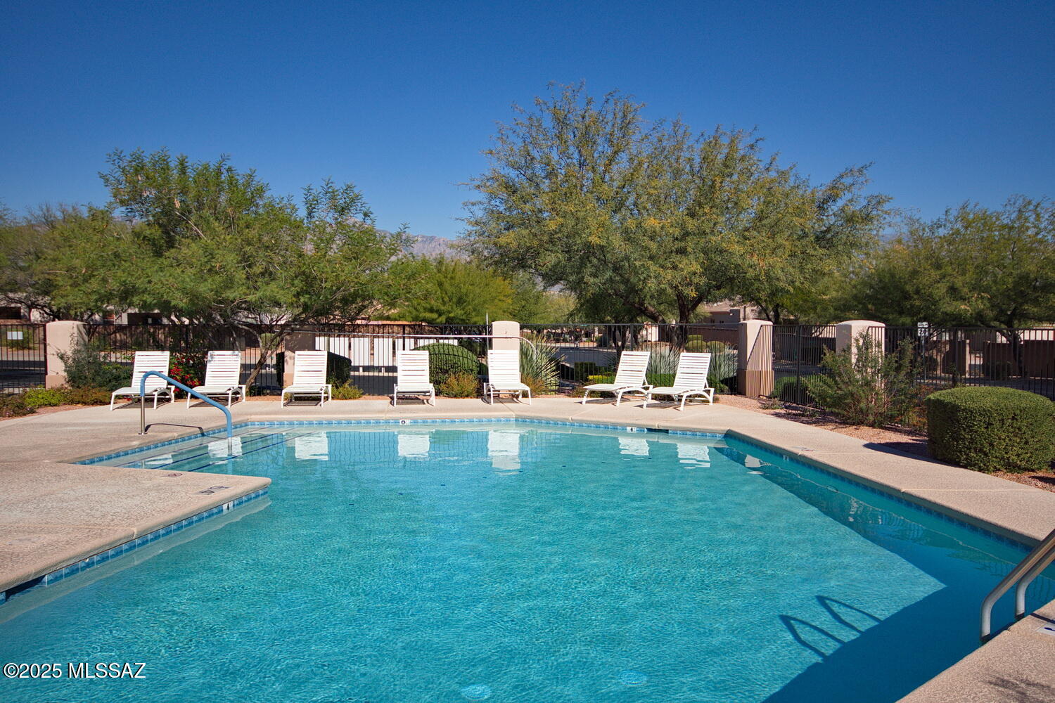 Rancho Esperero (1-343) - Residential