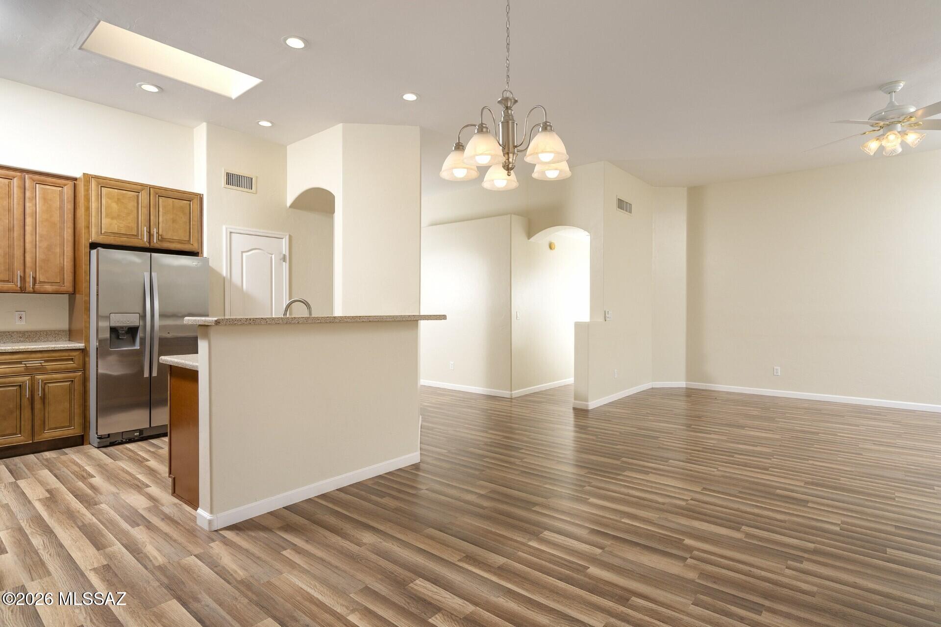 Rancho Esperero (1-343) - Residential