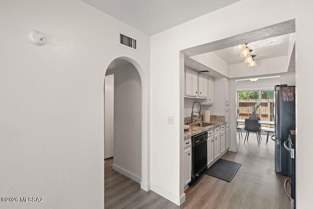 Tucson Prince Townhouses - Residential