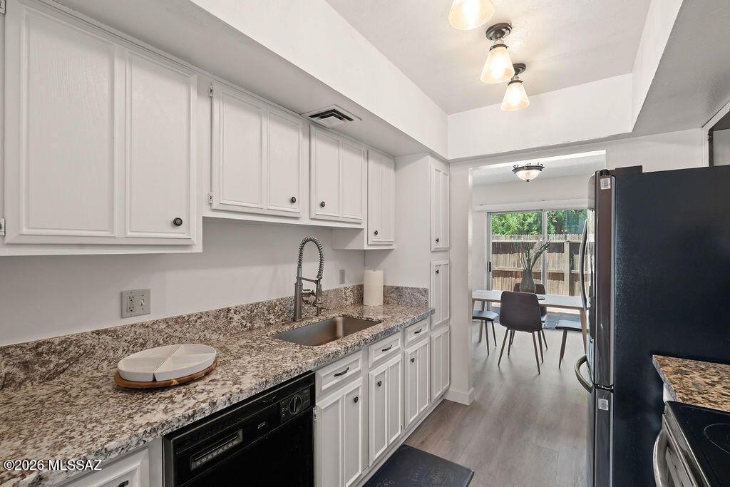 Tucson Prince Townhouses - Residential