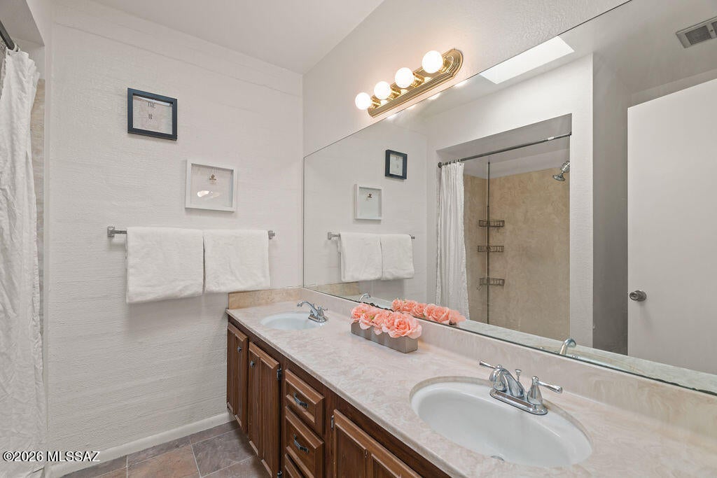 Tucson Prince Townhouses - Residential