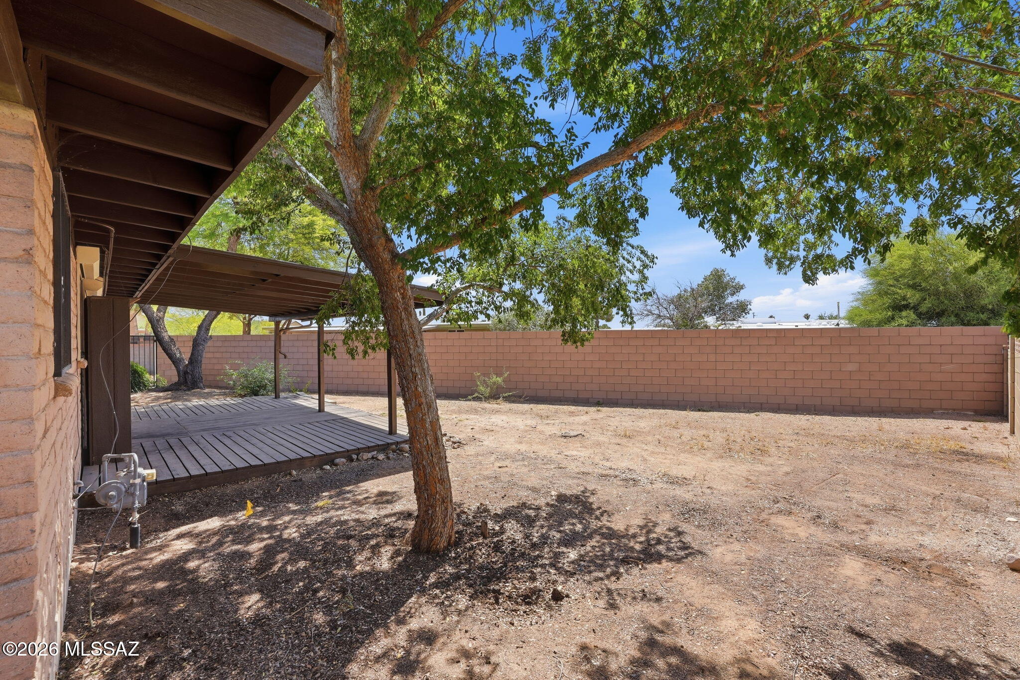 Essex Gardens East (1-44) - Residential