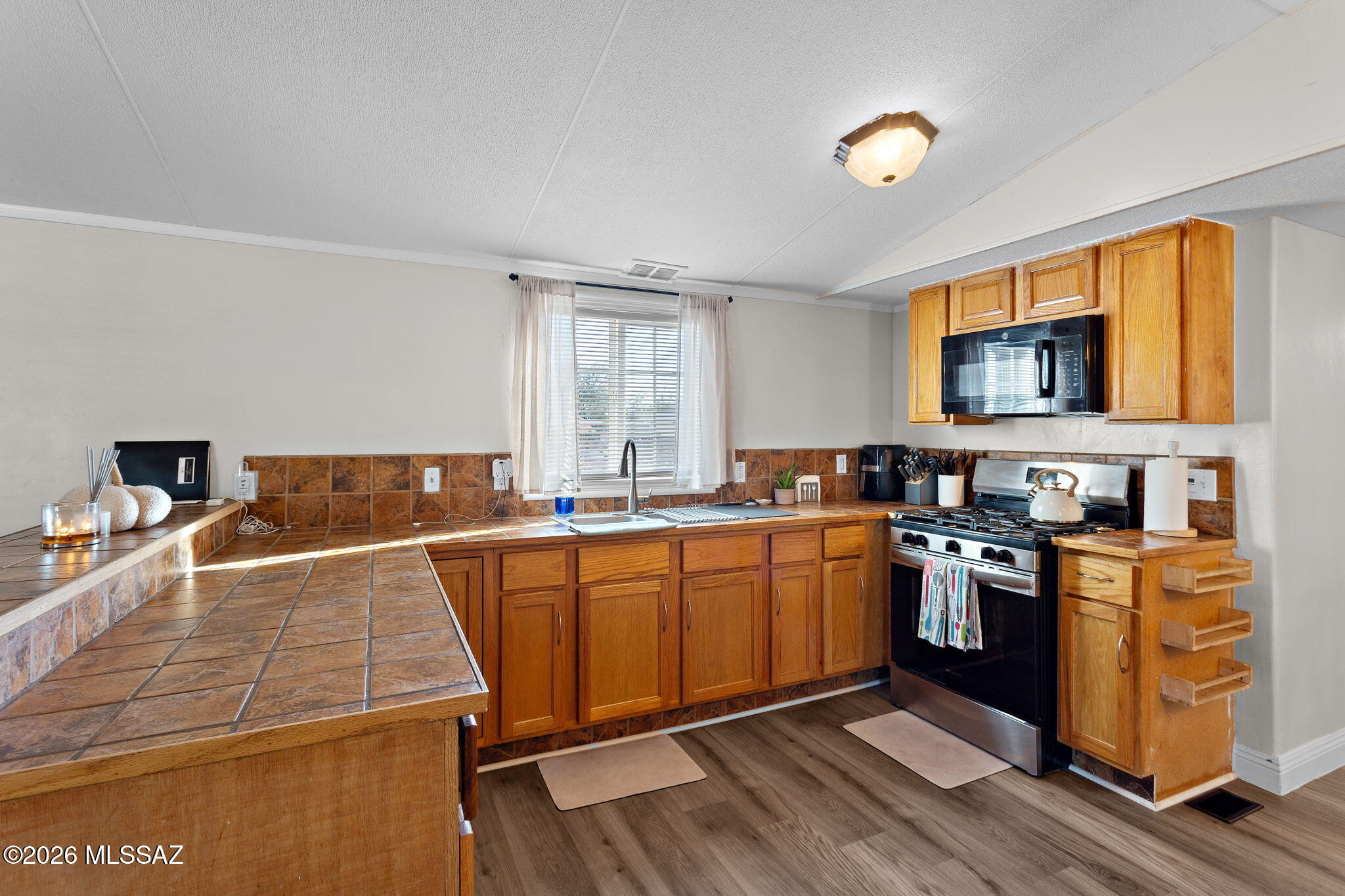Millstone Manor NO. 6 - Residential