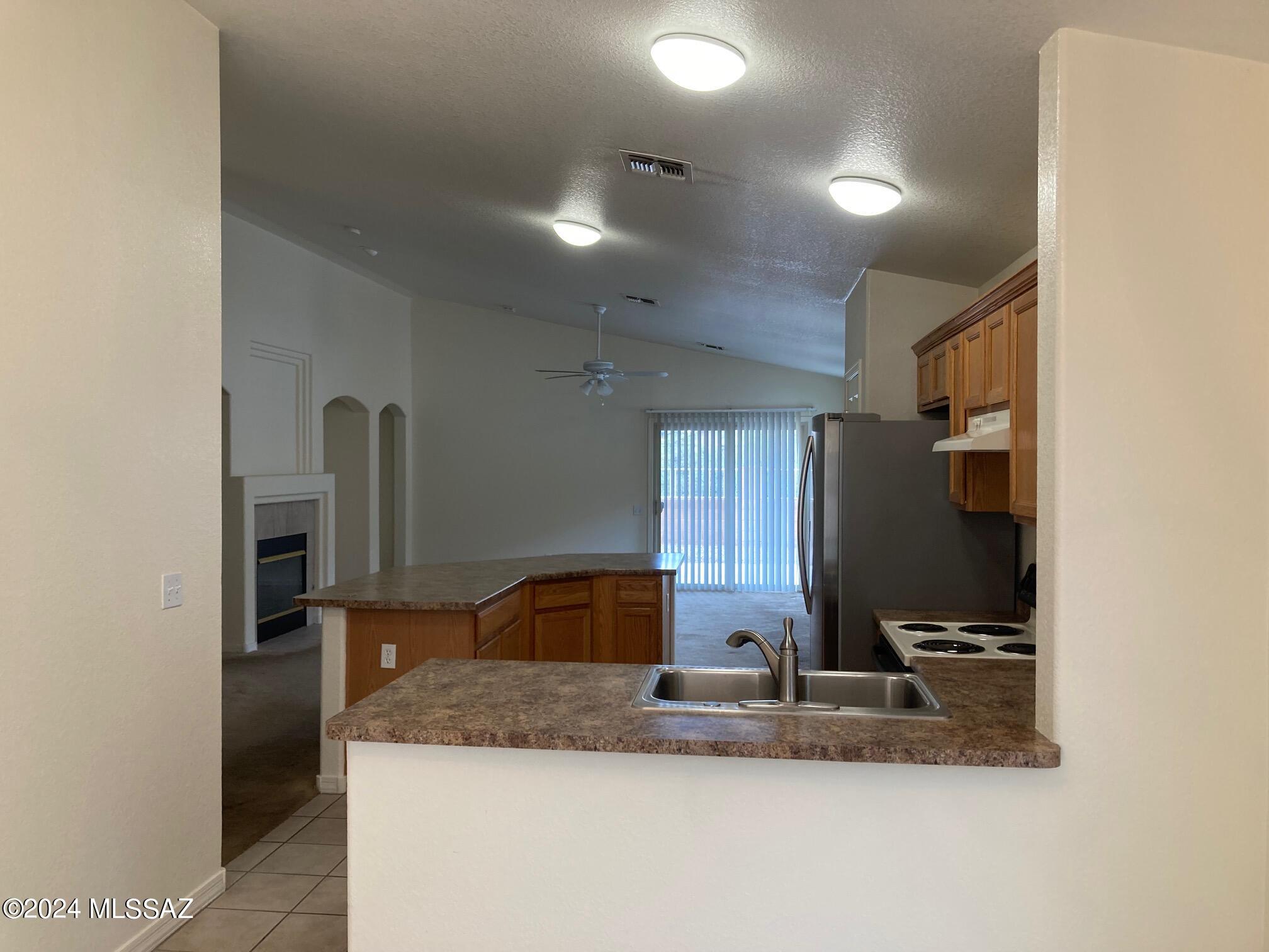 Serenata (1-98) - Residential Lease