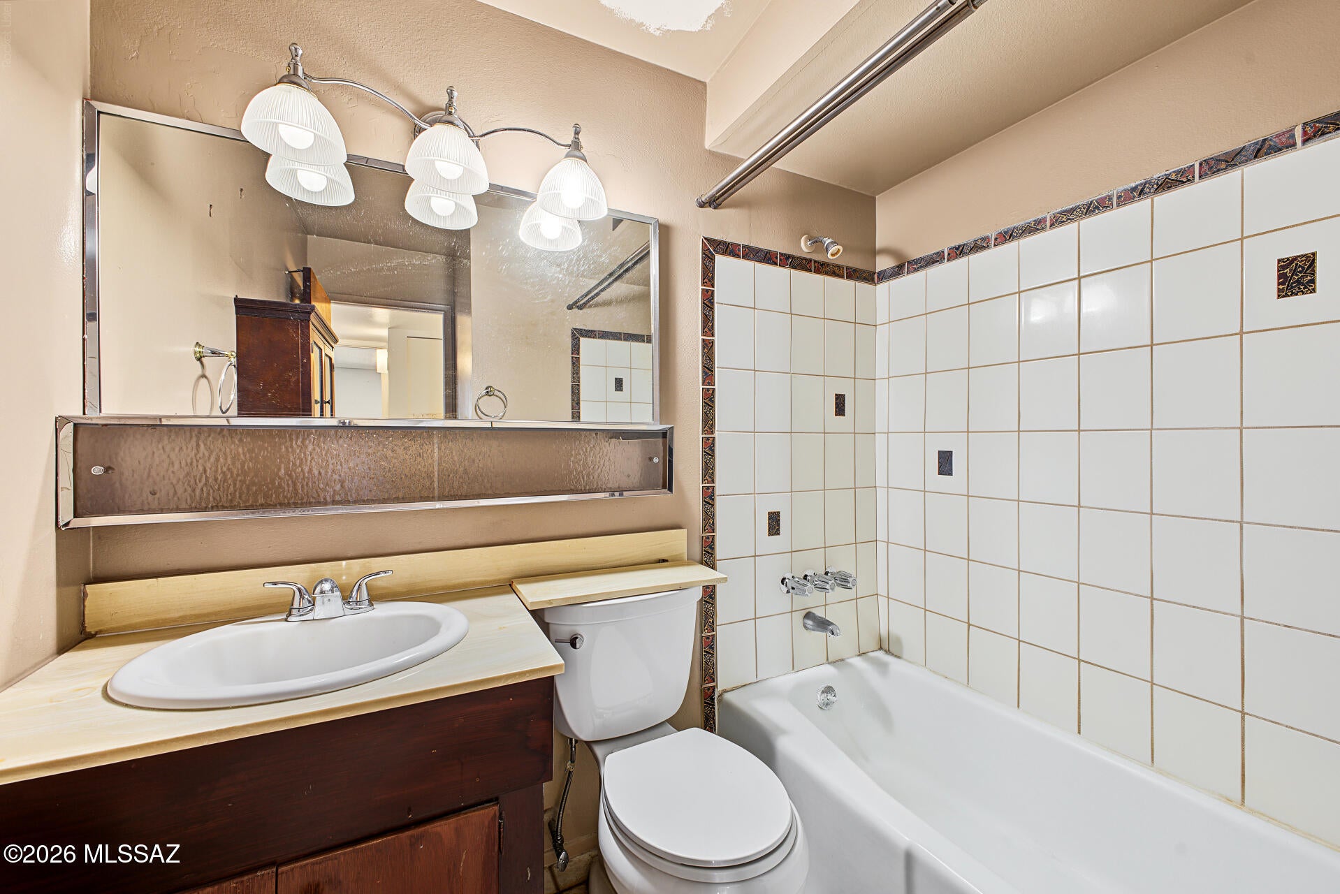 Vista Del Prado (1-274) - Residential
