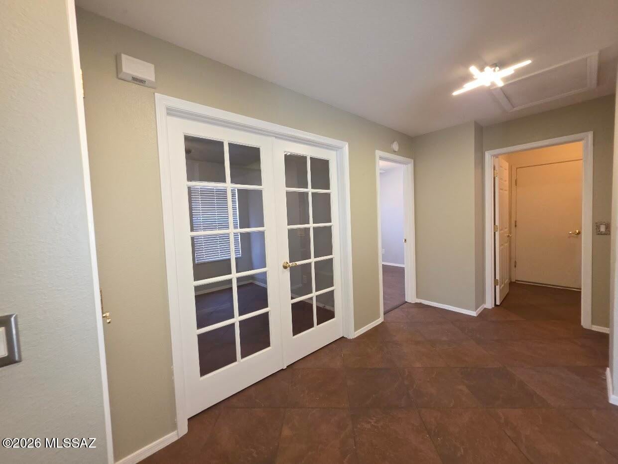 Black Horse (1-411) - Residential Lease