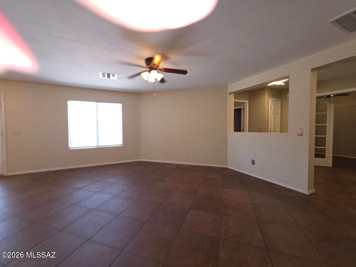 Black Horse (1-411) - Residential Lease