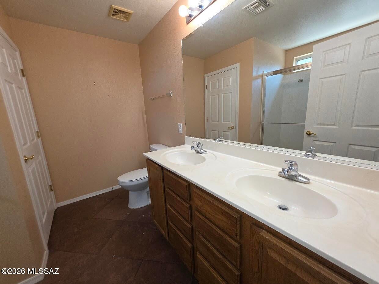 Black Horse (1-411) - Residential Lease