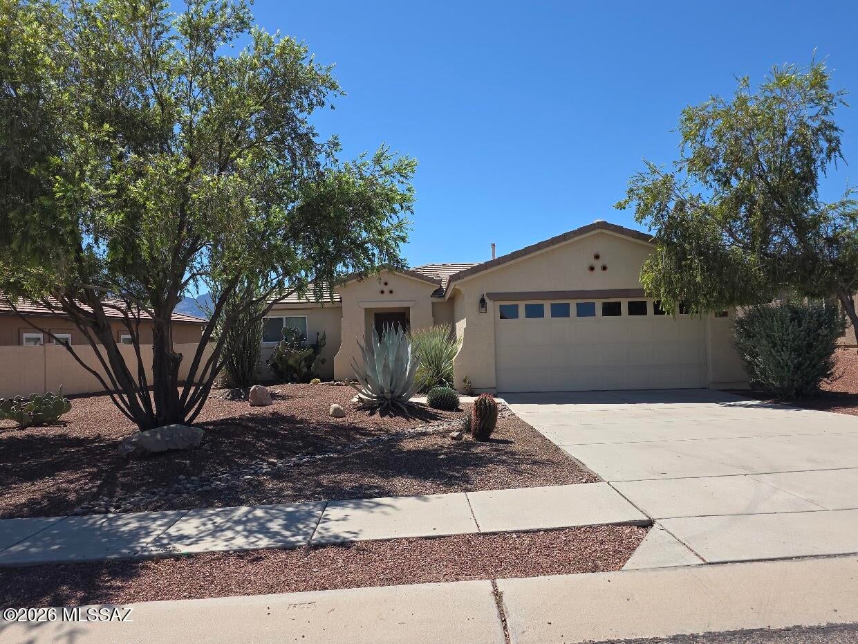 Black Horse (1-411) - Residential Lease
