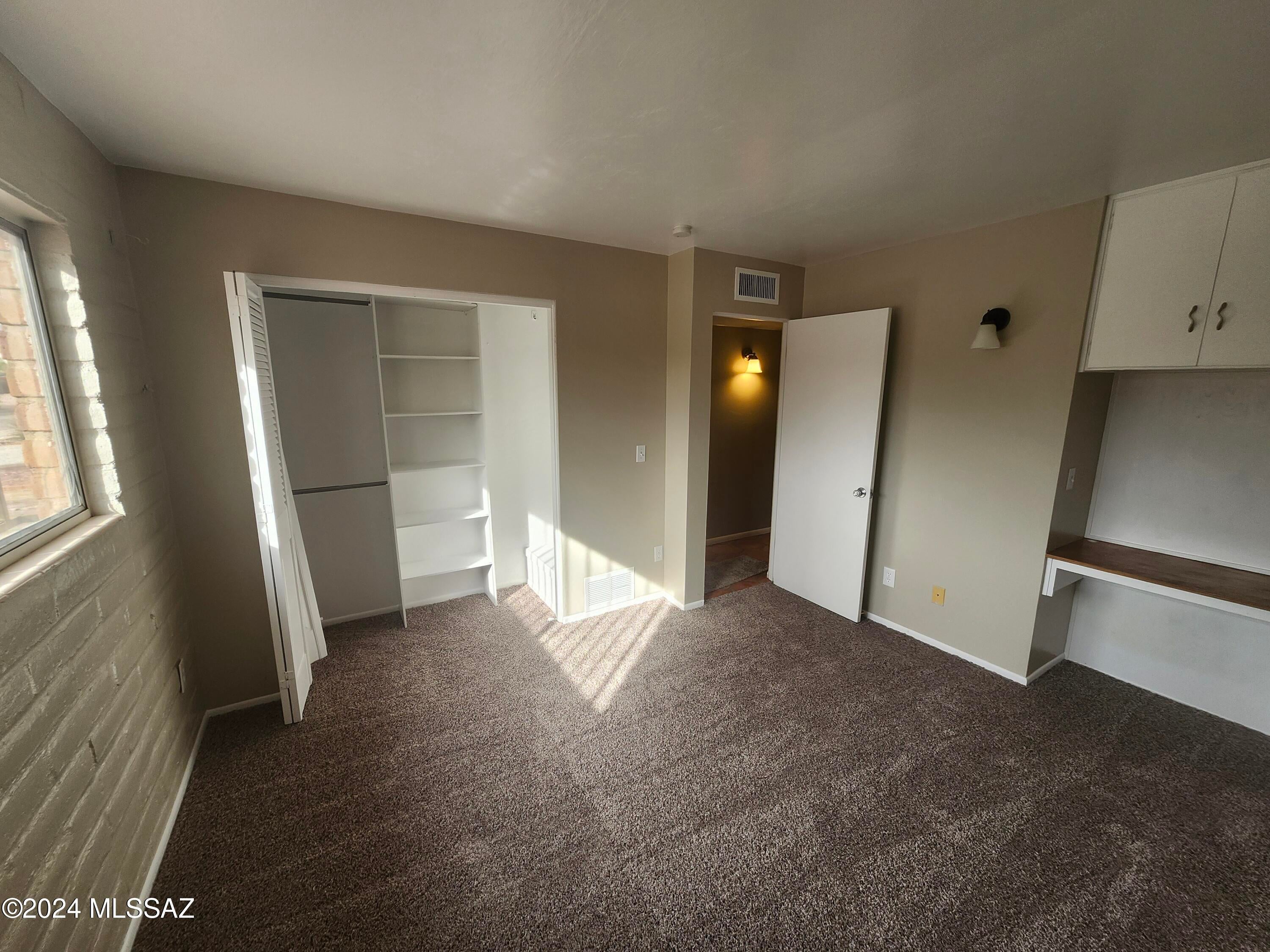 El Conquistador Estates - Residential Lease