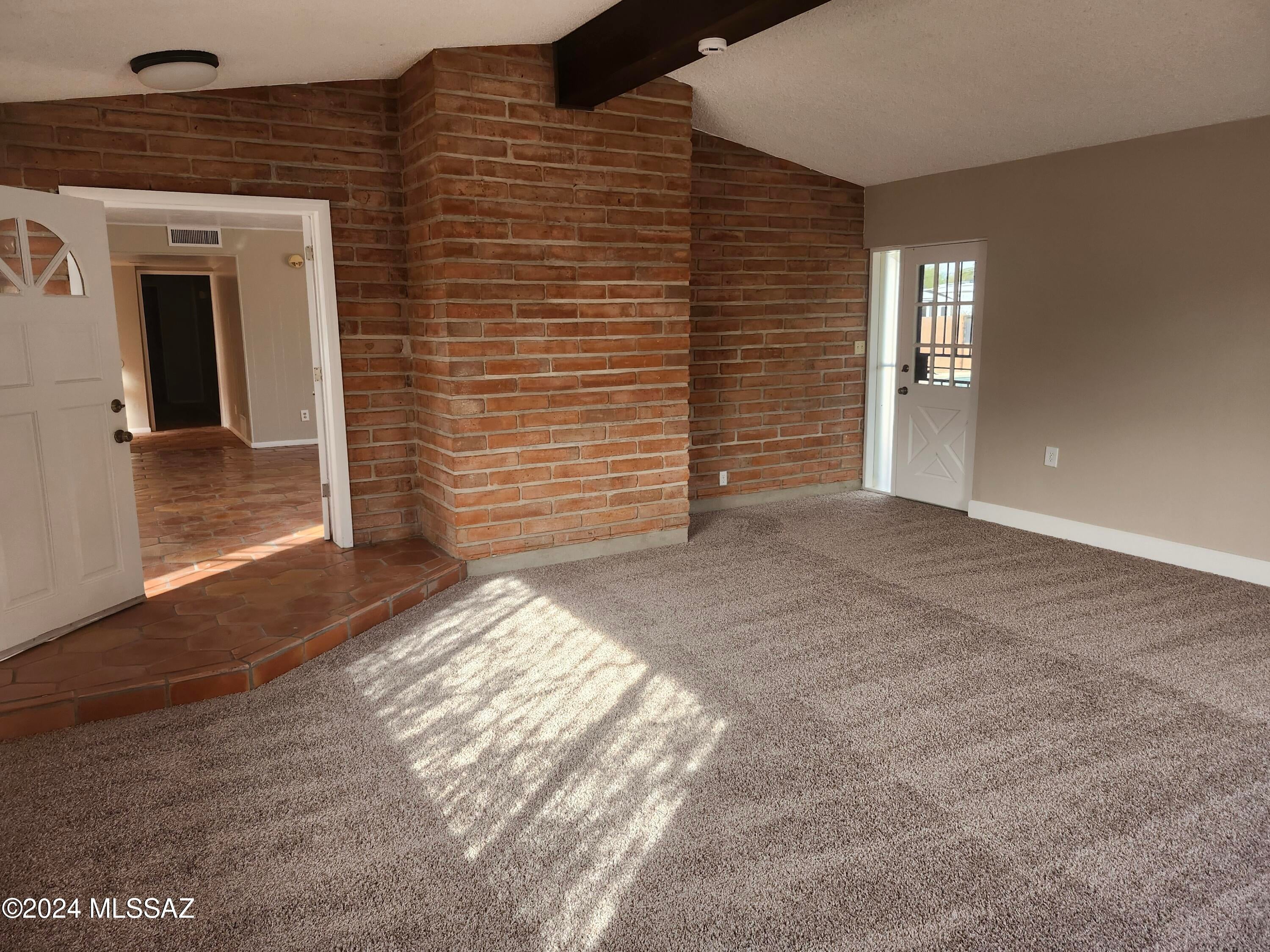 El Conquistador Estates - Residential Lease